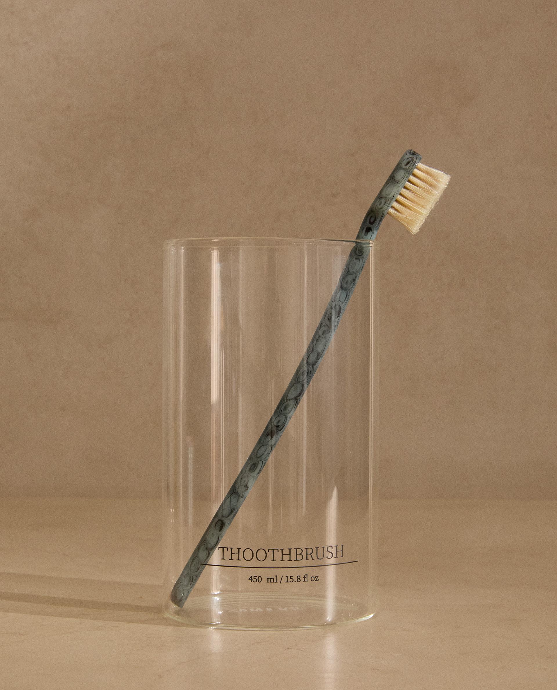 BOROSILICATE GLASS SLOGAN TOOTHBRUSH HOLDER