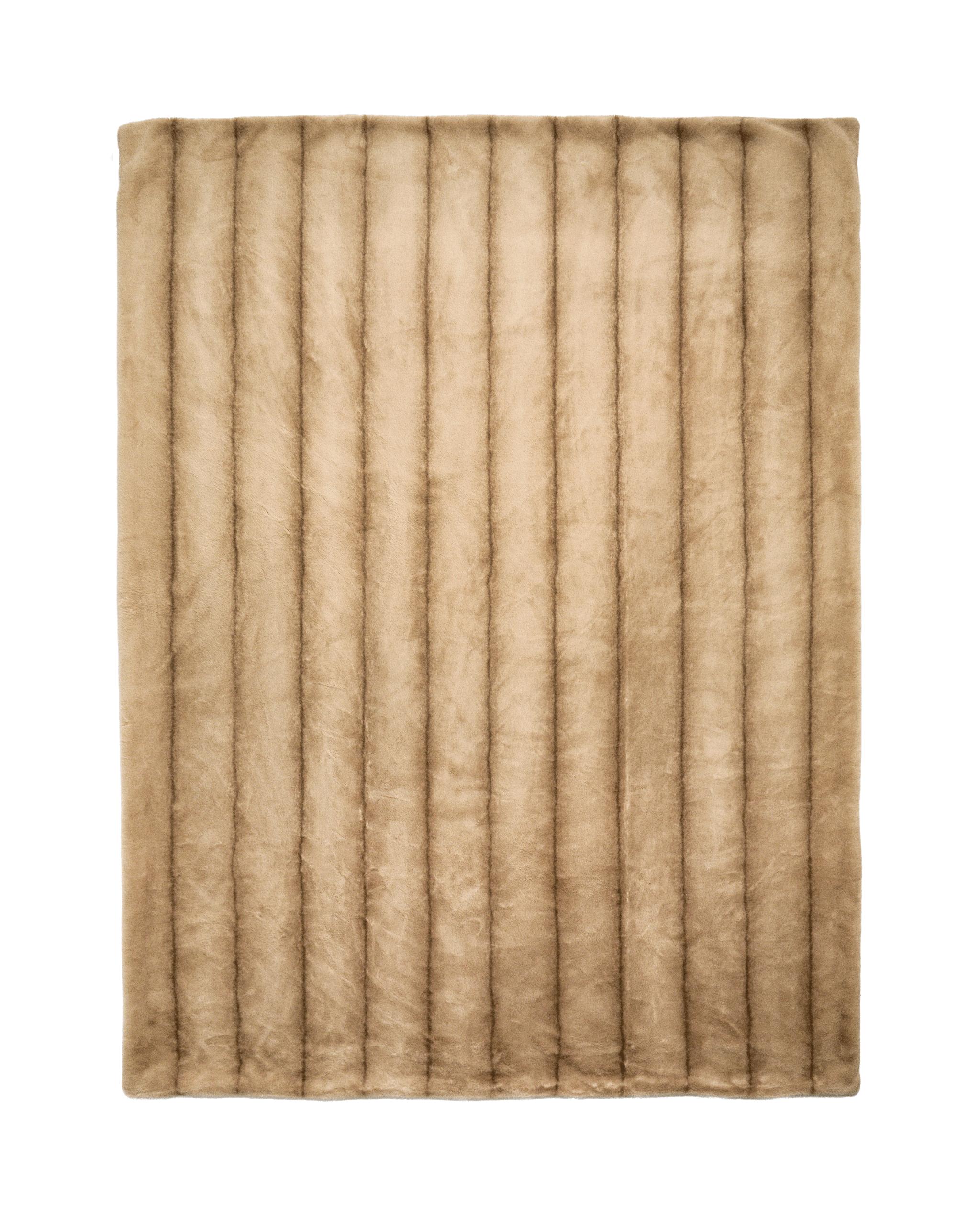 ザラホーム　ボアブランケット　ベージュ ロング フェイクファー ブランケット | Zara Home 日本/Japan