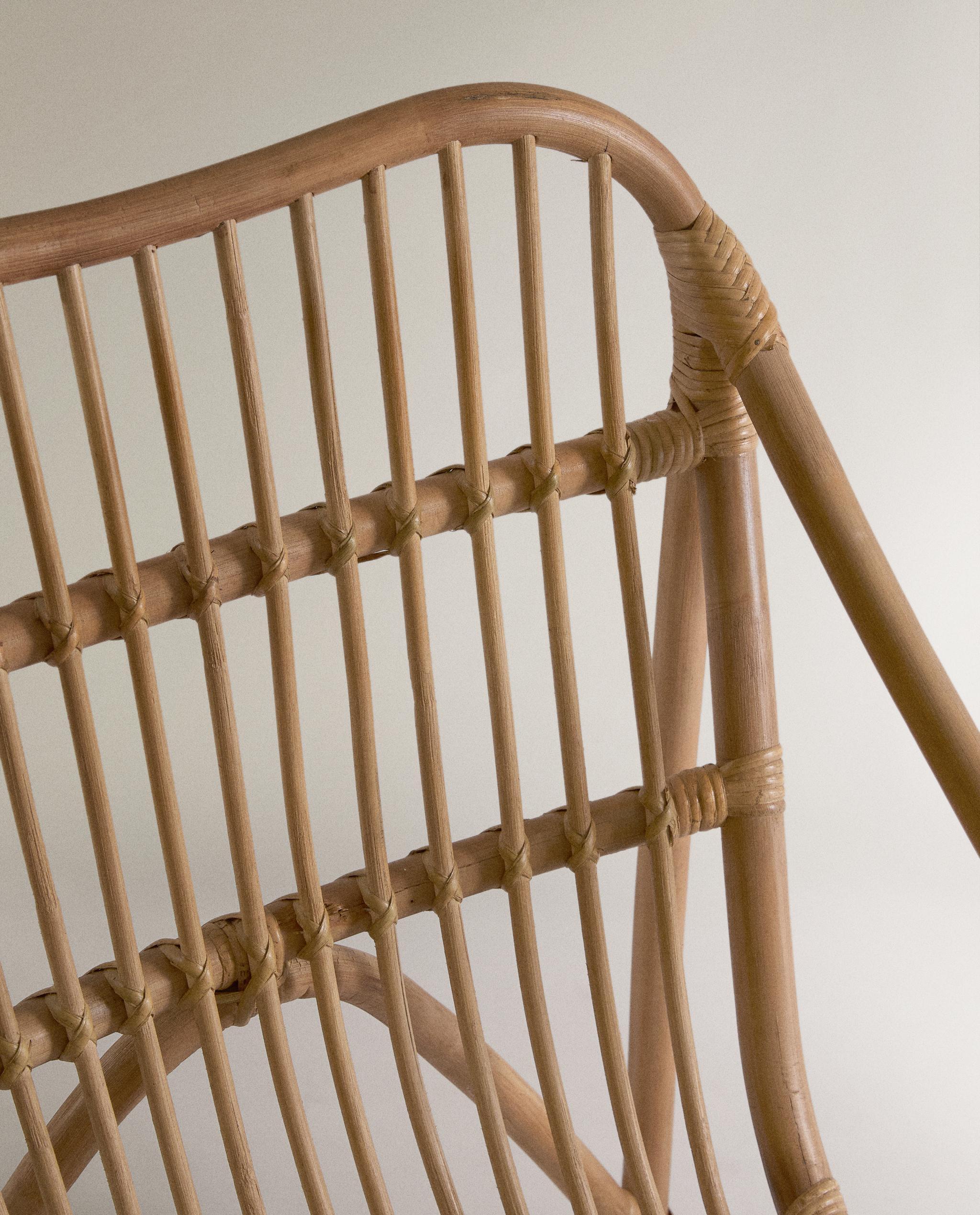 RATTAN ACCENT CHAIR AND CUSHION product thumbnail 5