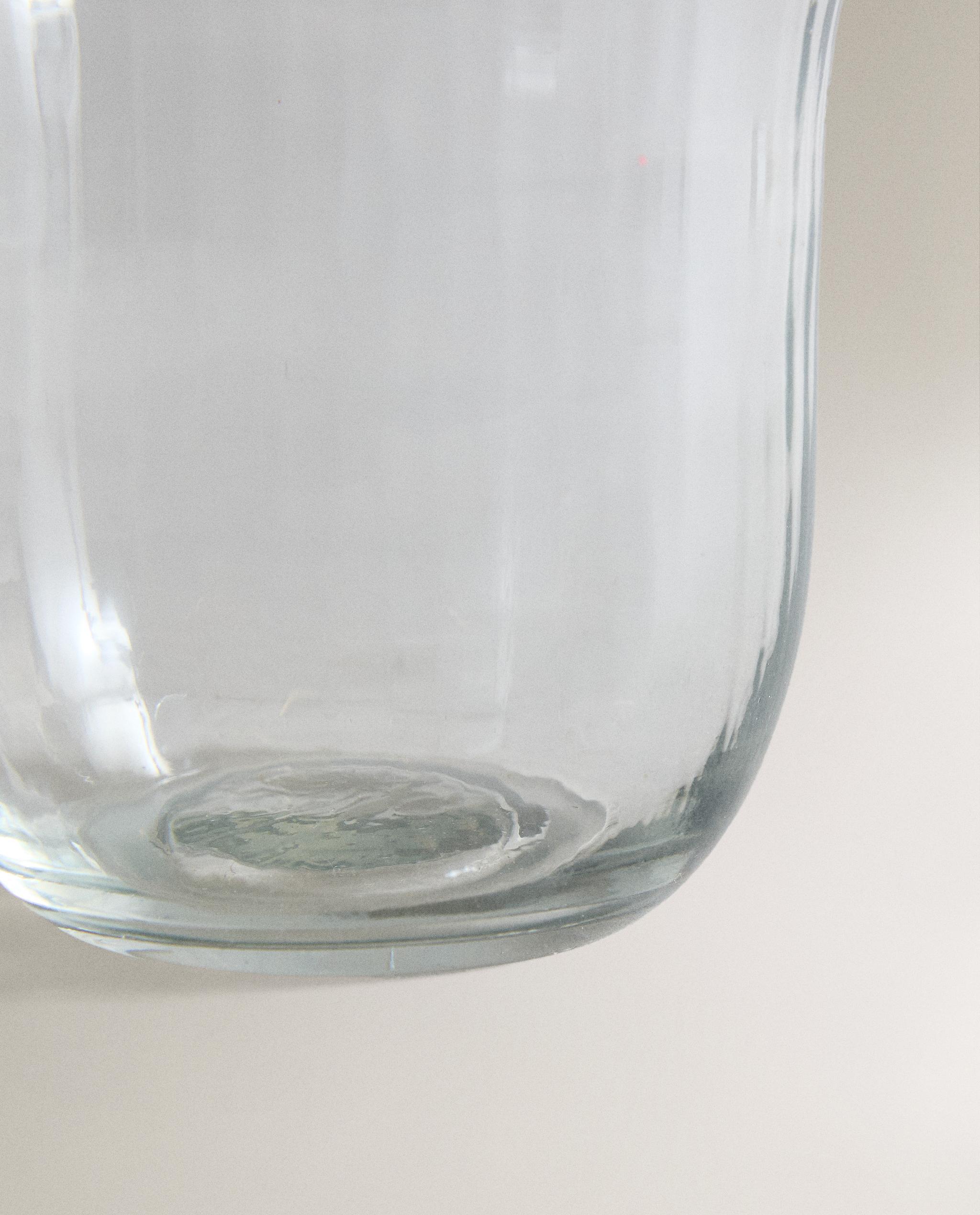 RAISED DESIGN GLASS TUMBLER product thumbnail 4