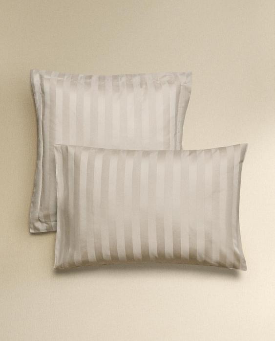 STRIPED SATEEN PILLOWCASE (500 THREAD COUNT) STRIPED SATEEN PILLOWCASE (500 THREAD COUNT)