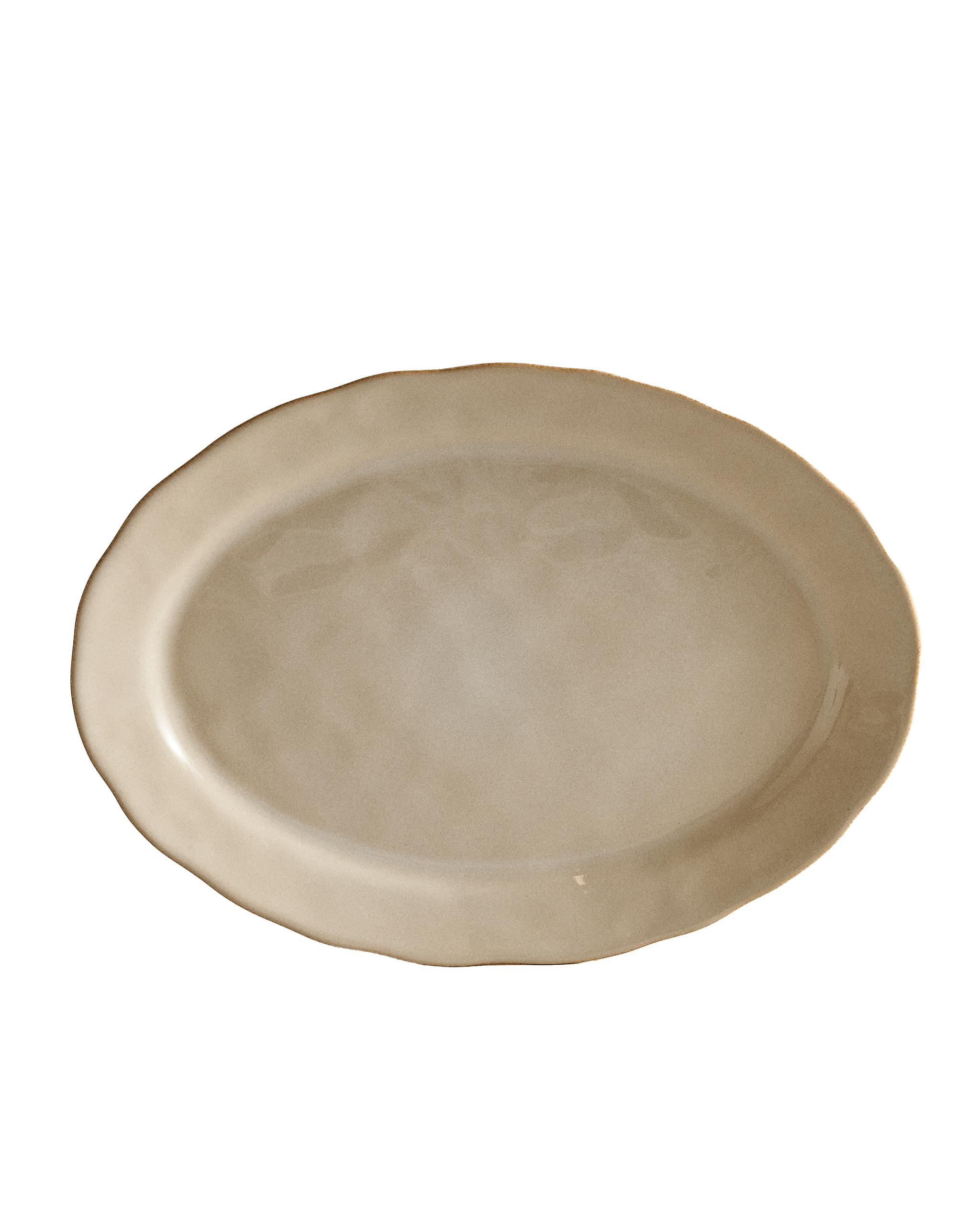 STONEWARE SERVING DISH WITH IRREGULAR EDGE product thumbnail 6