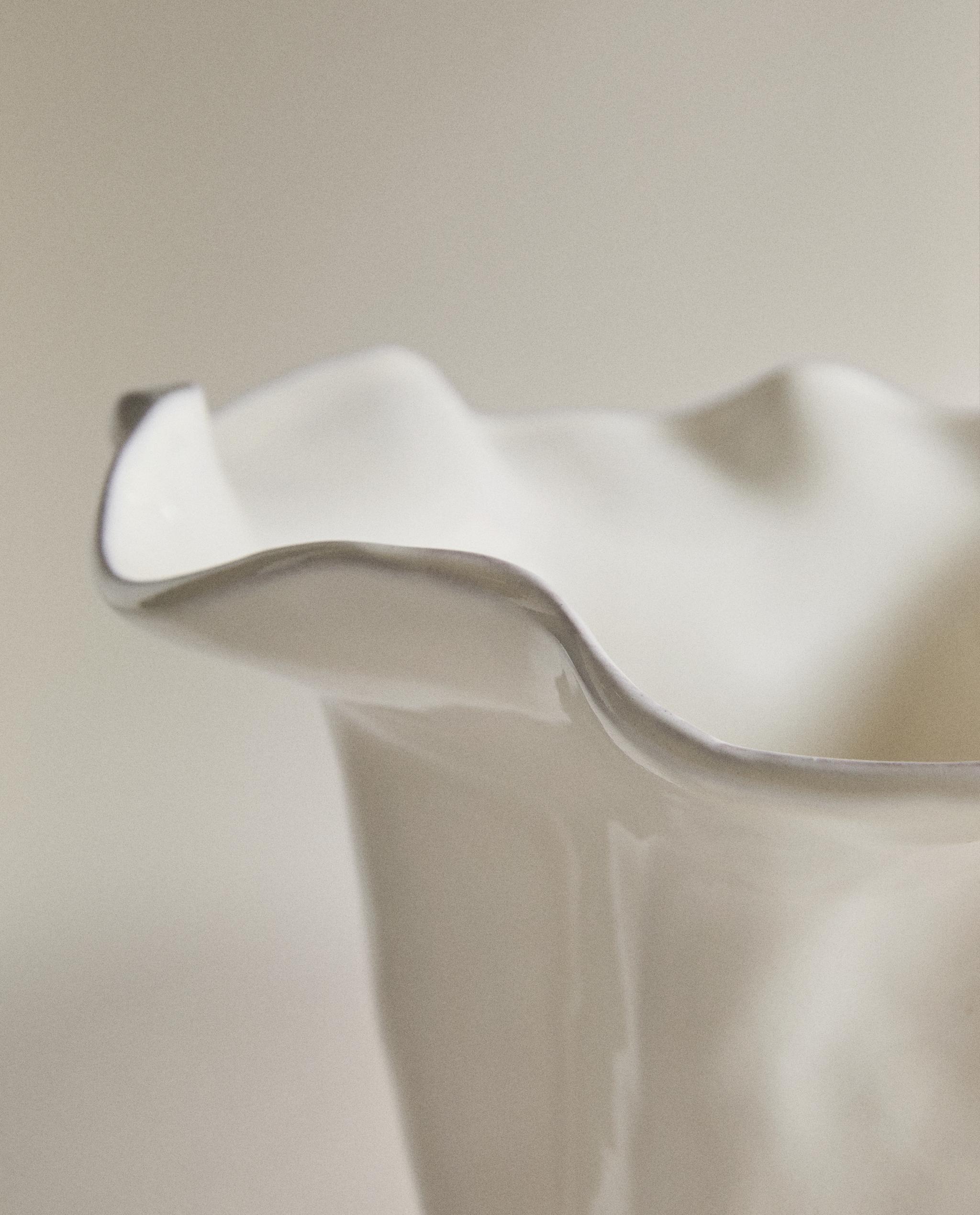 SHINY WAVY EARTHENWARE VASE product thumbnail 2