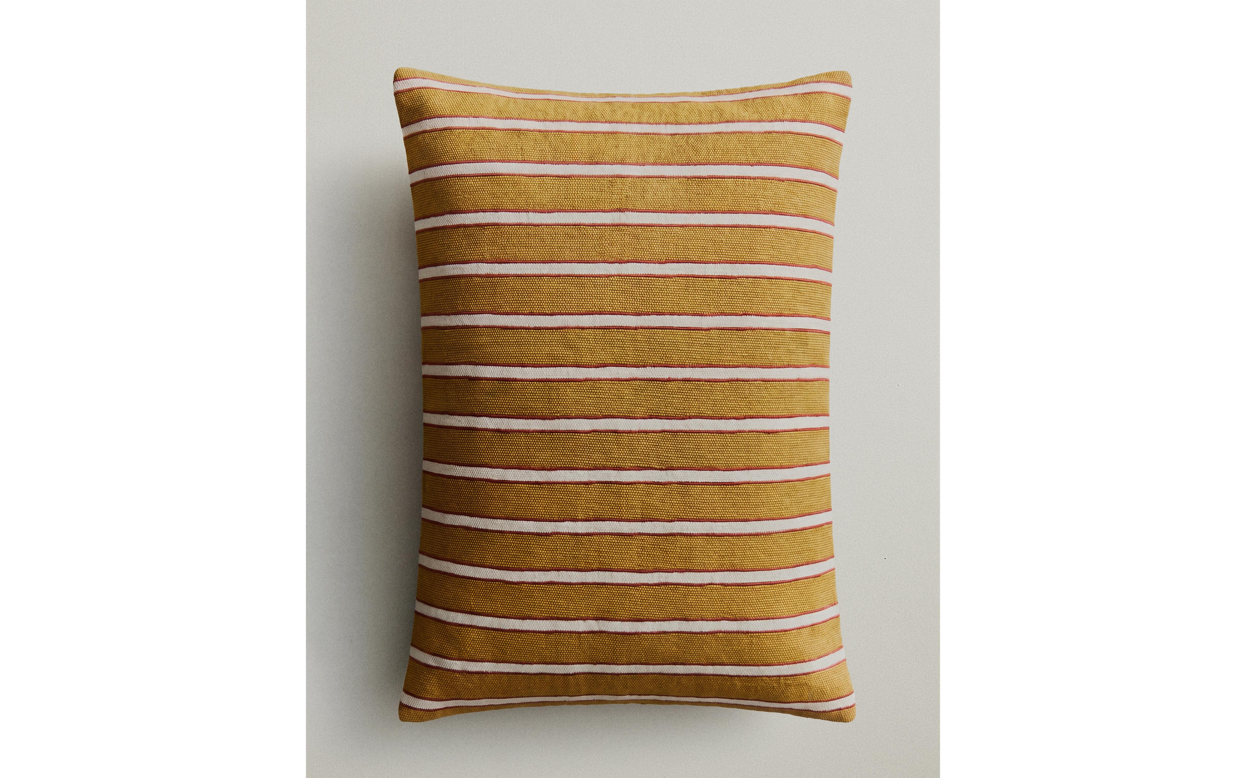 BASKET AND CUSHIONS | Zara Home United States of America