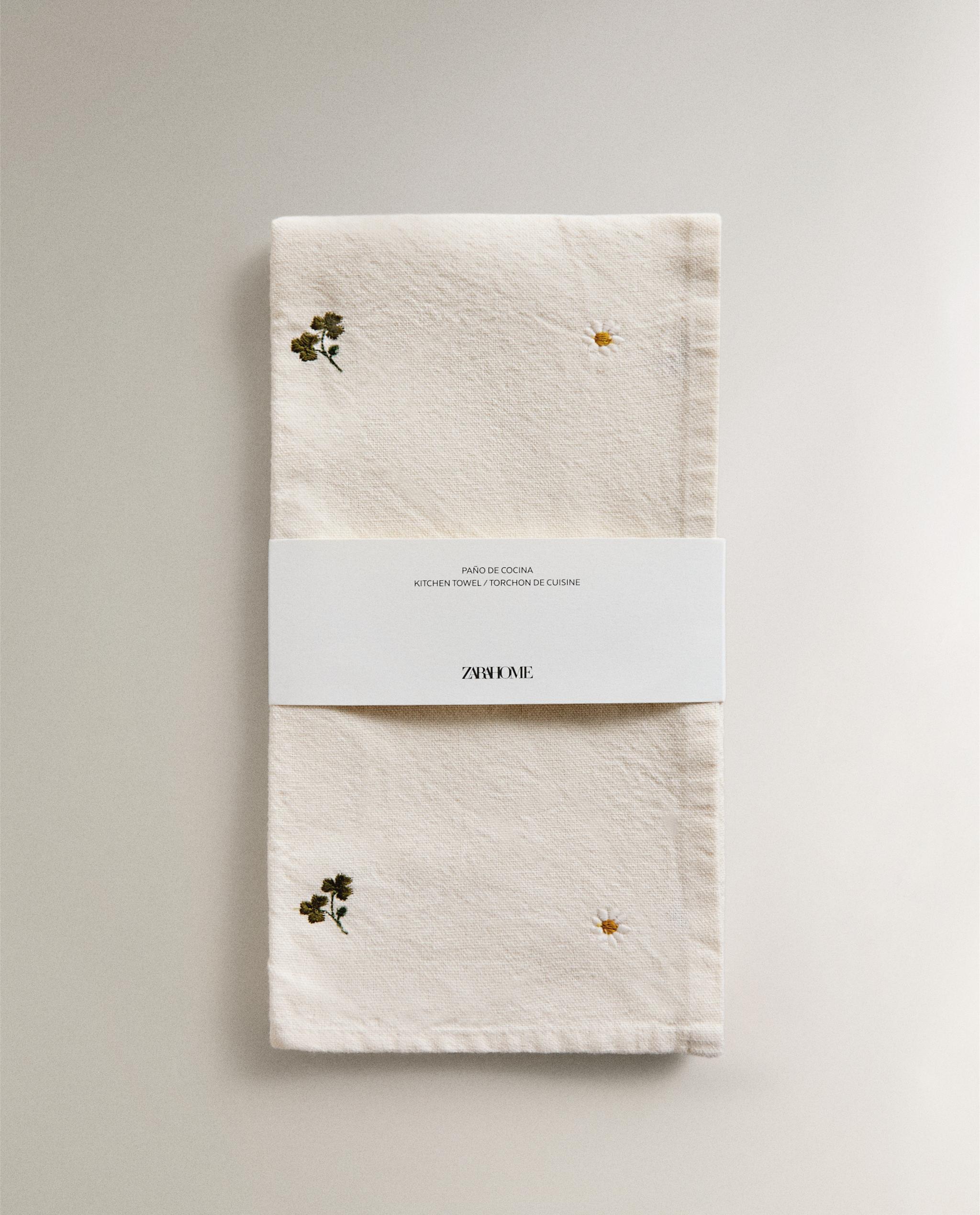 EMBROIDERED CLOVER TEA TOWEL product thumbnail 4