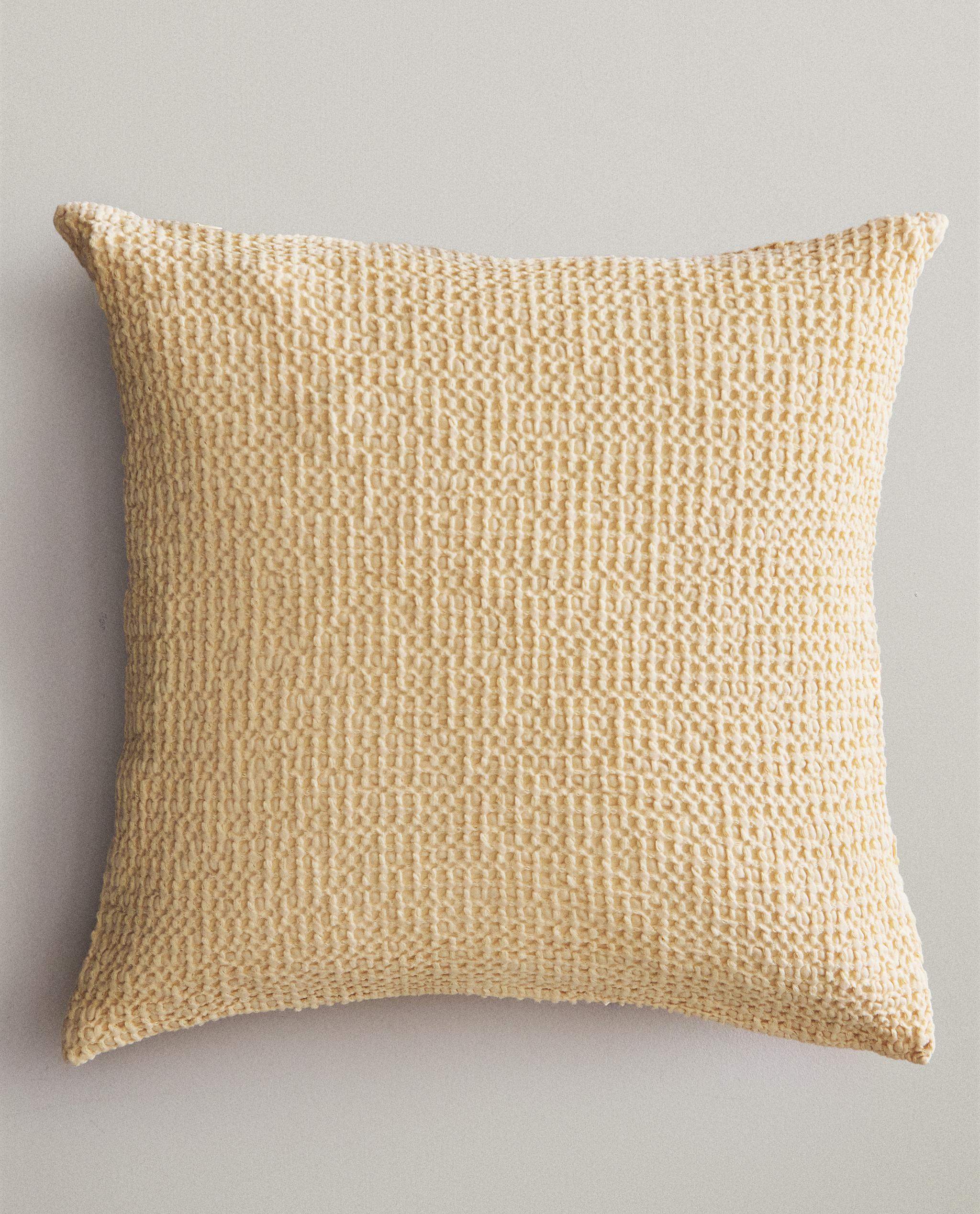 WAFFLE-KNIT CUSHION COVER product thumbnail 10