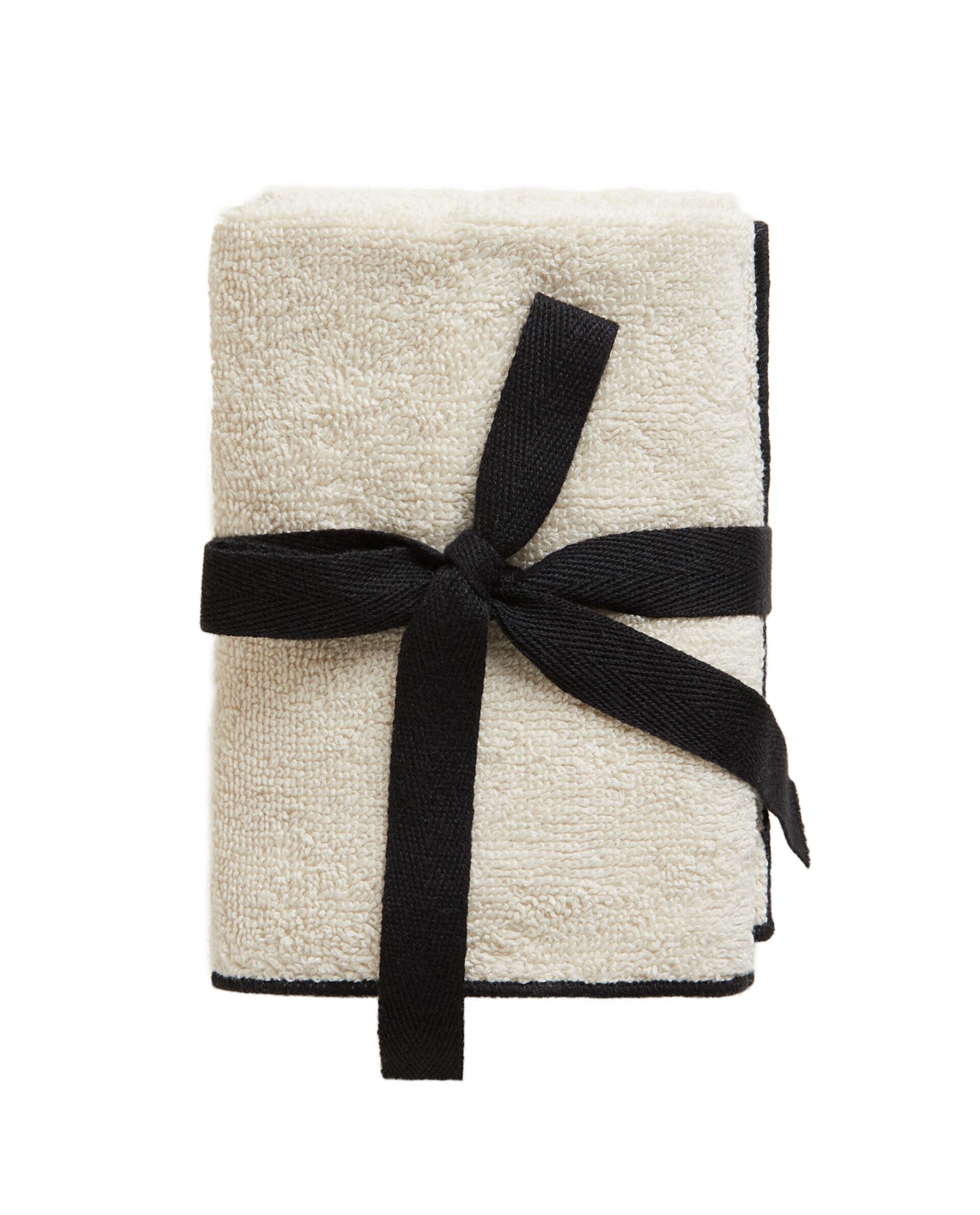 PACK OF COTTON OVERLOCK HAND TOWELS (PACK OF 3) product thumbnail 10