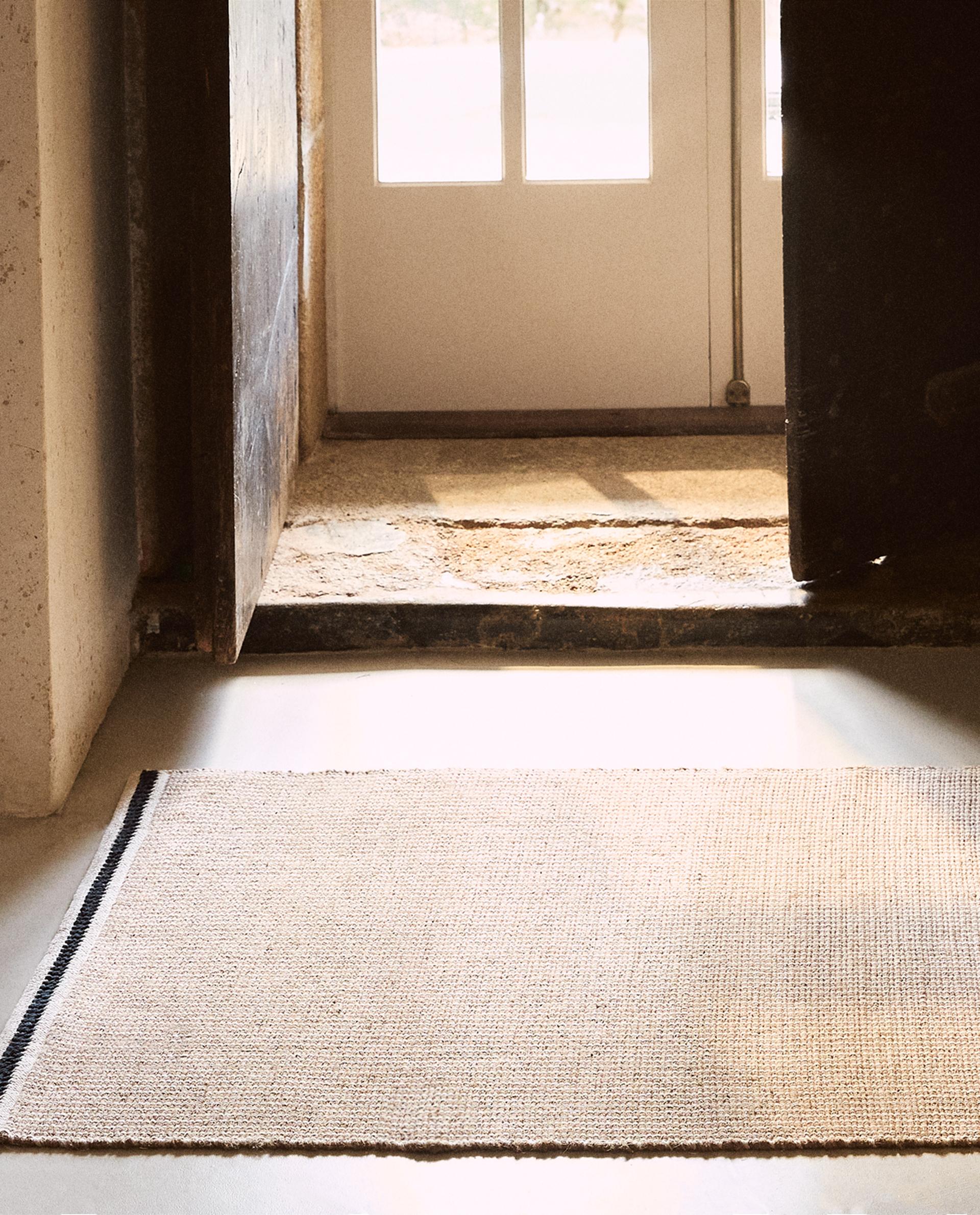 STRIPED JUTE RUG