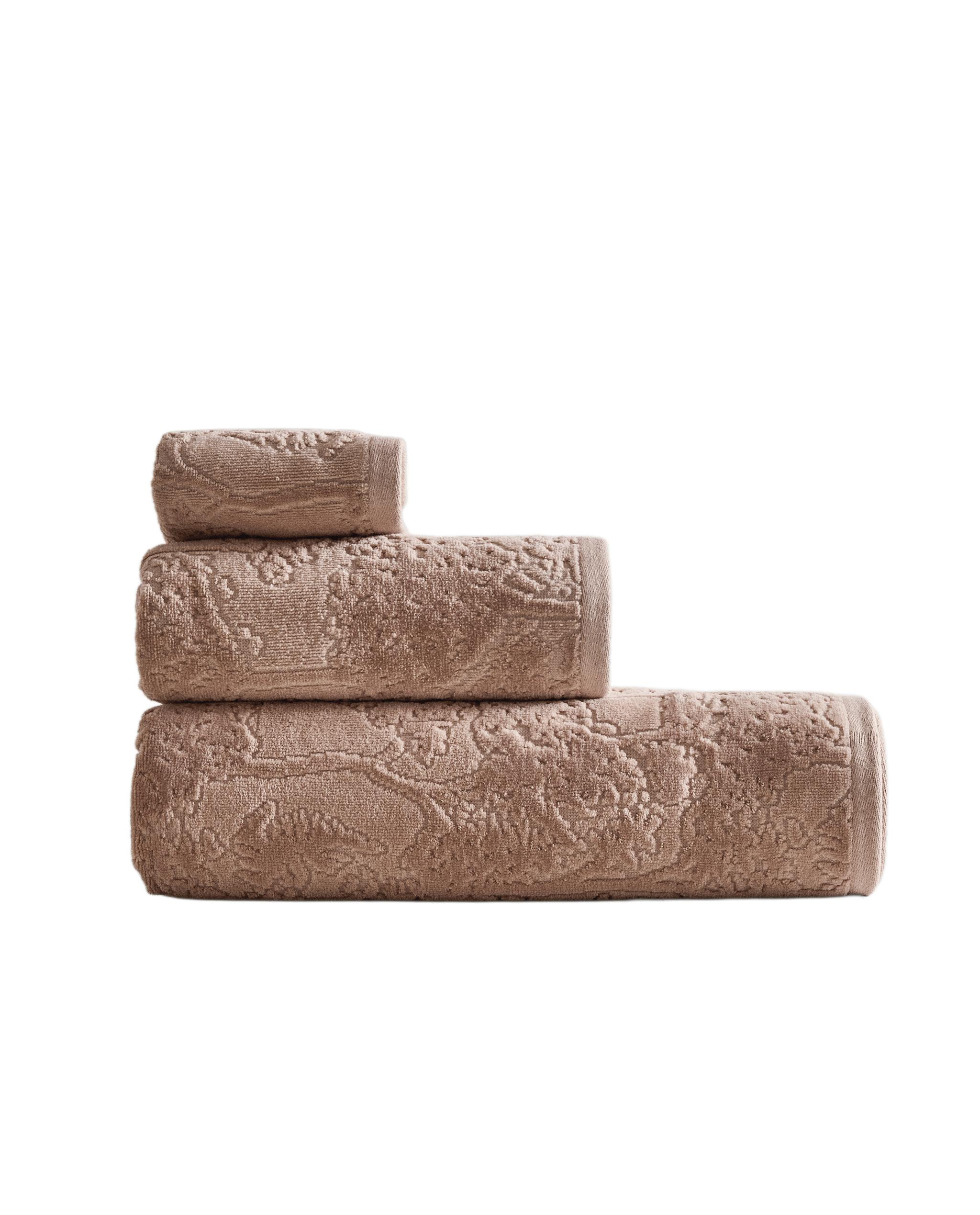 FLORAL JACQUARD BATH TOWEL product thumbnail 5