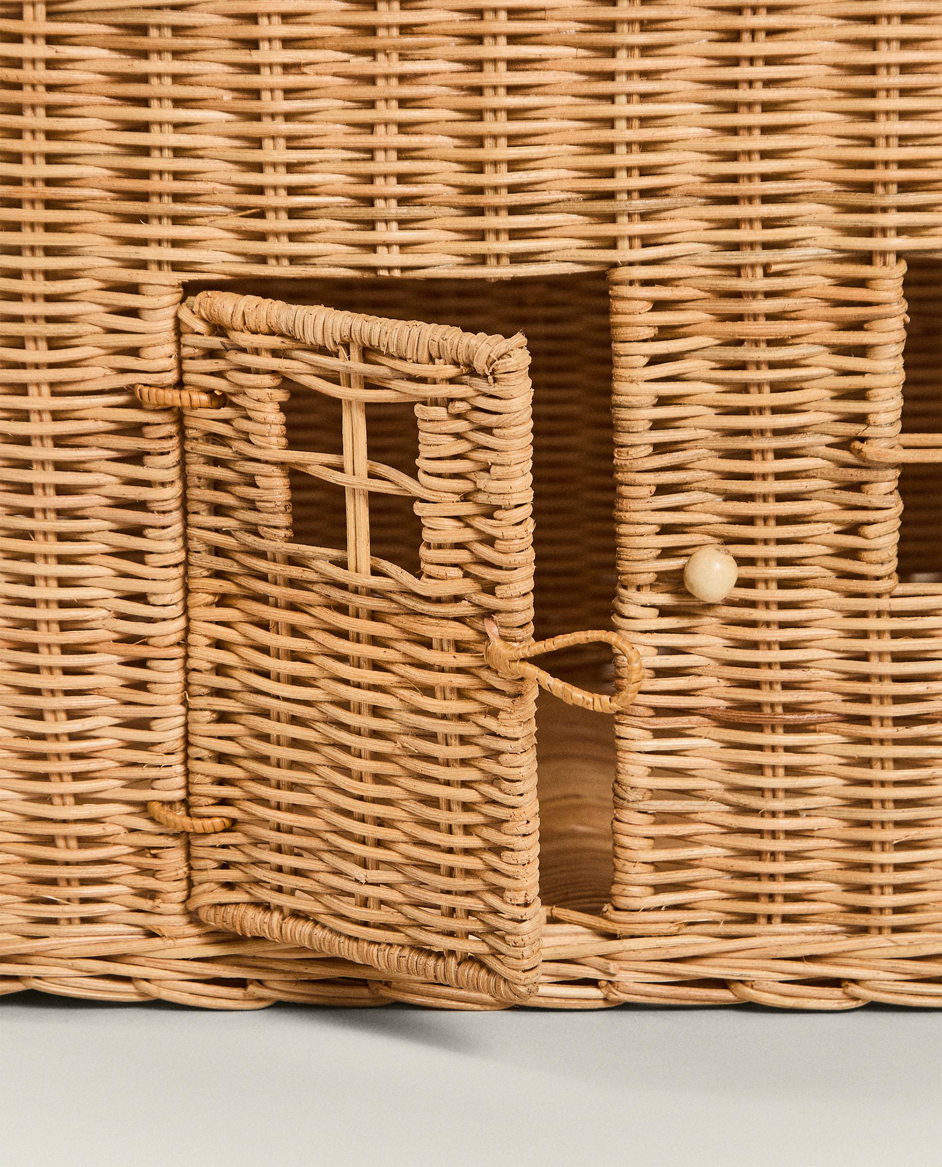 CHILDREN’S LARGE HOUSE BASKET