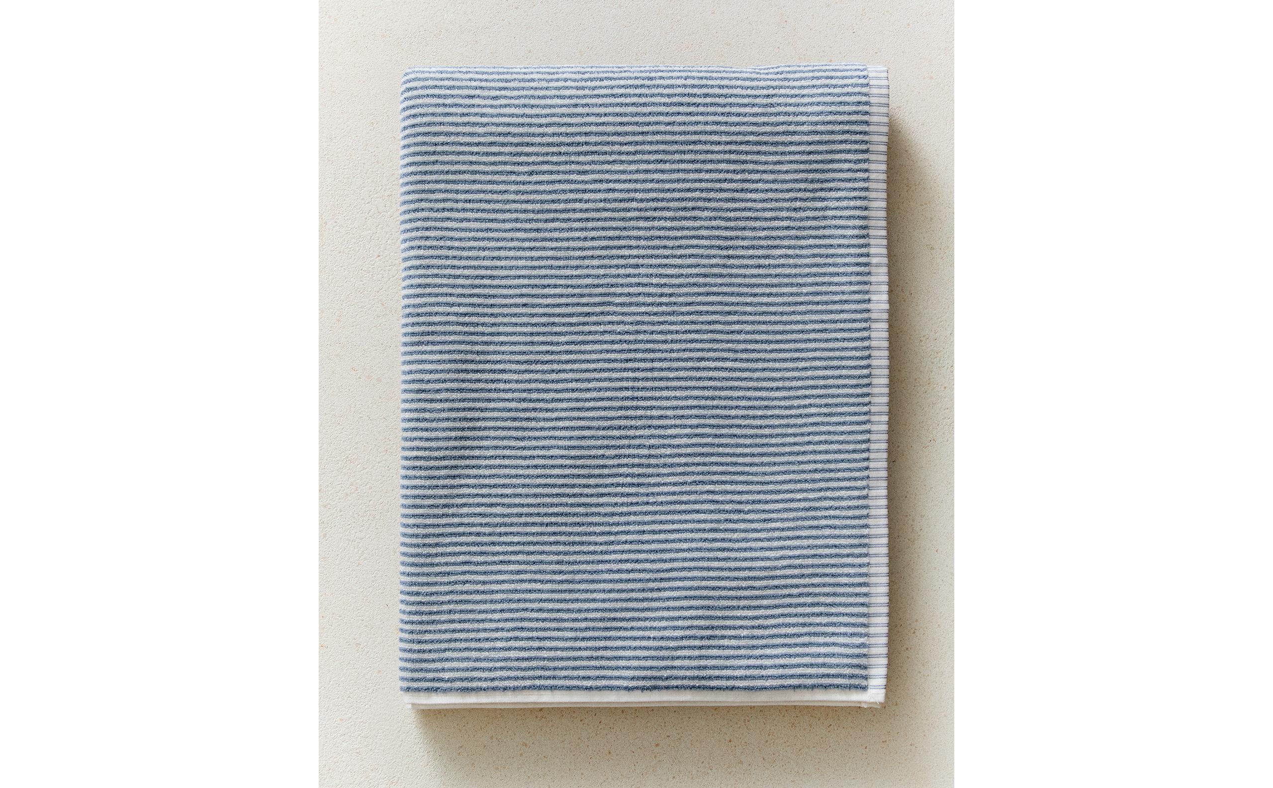 STRIPED COTTON BATH TOWEL product thumbnail 17