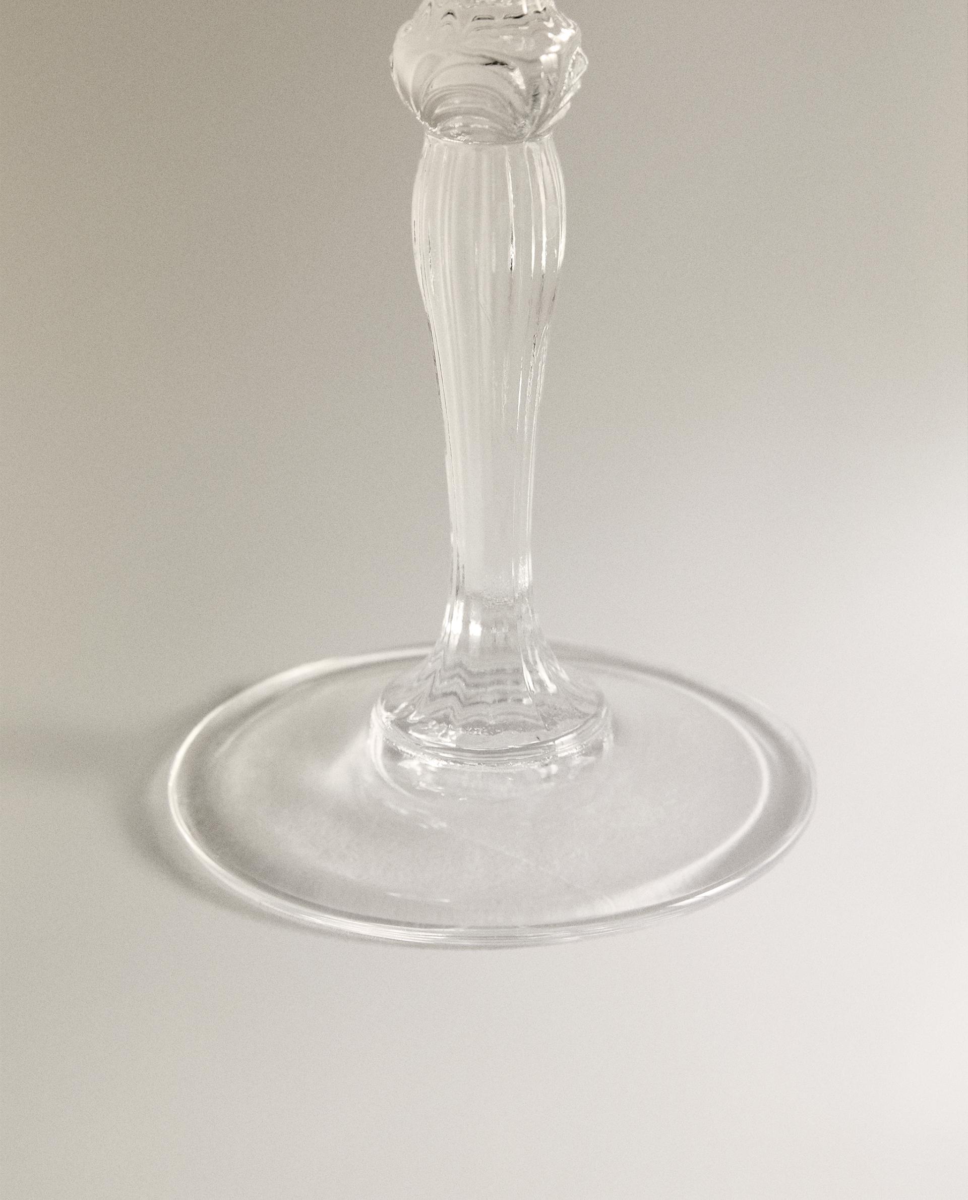 ENGRAVED CRYSTALLINE FLUTE GLASS product thumbnail 3