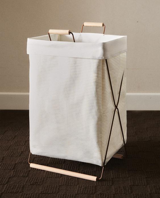 FOLDABLE LAUNDRY BASKET