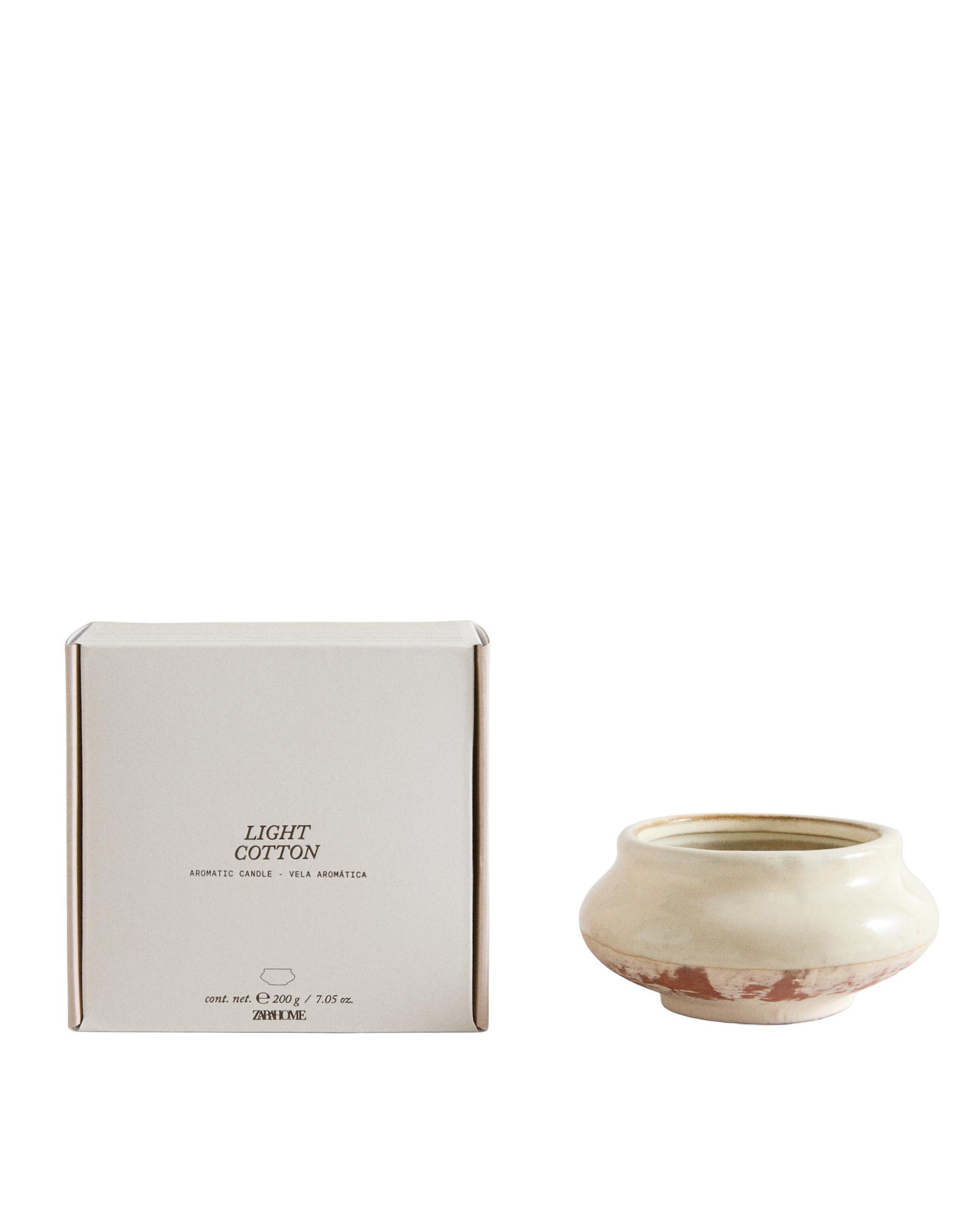 (200 G) LIGHT COTTON SCENTED CANDLE product thumbnail 5