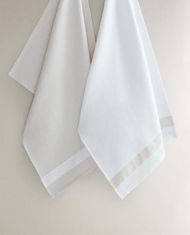 PACK OF WAFFLE-KNIT TEA TOWELS (PACK OF 2)