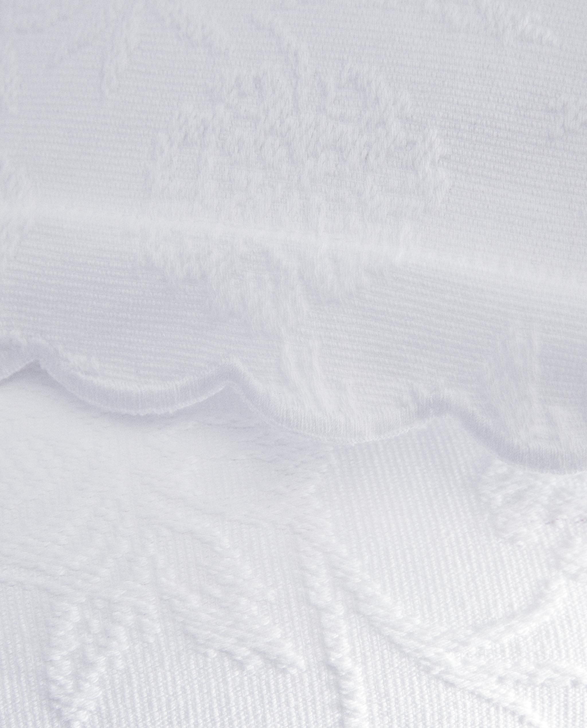 JACQUARD COTTON BEDSPREAD product thumbnail 3