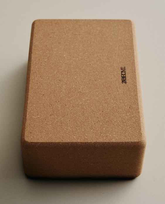 CORK YOGA BLOCK