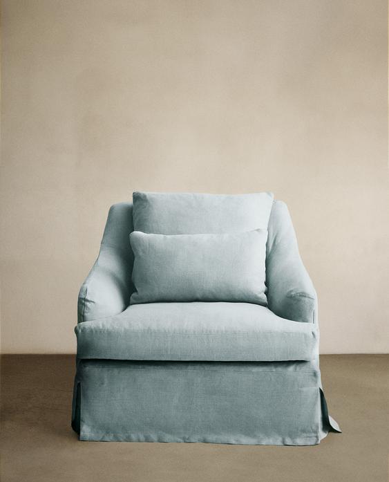ARMCHAIR 01