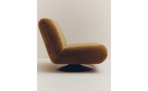 VELVET SWIVEL ACCENT CHAIR