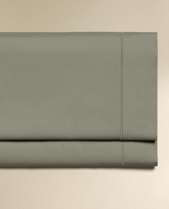 SATEEN FLAT SHEET WITH TRIM (300 THREAD COUNT) SATEEN FLAT SHEET WITH TRIM (300 THREAD COUNT)