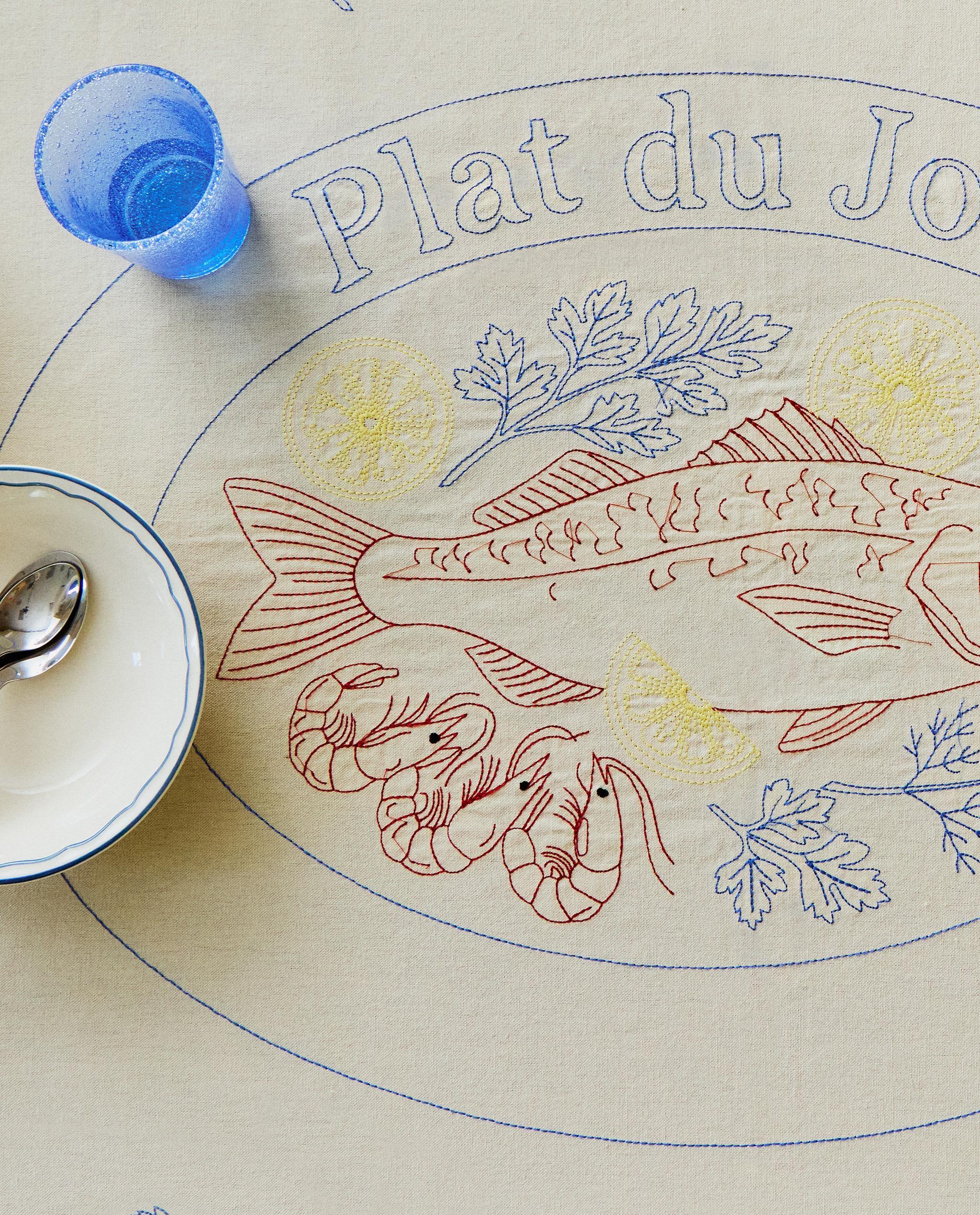 FISH PRINT COTTON TABLECLOTH product thumbnail 11