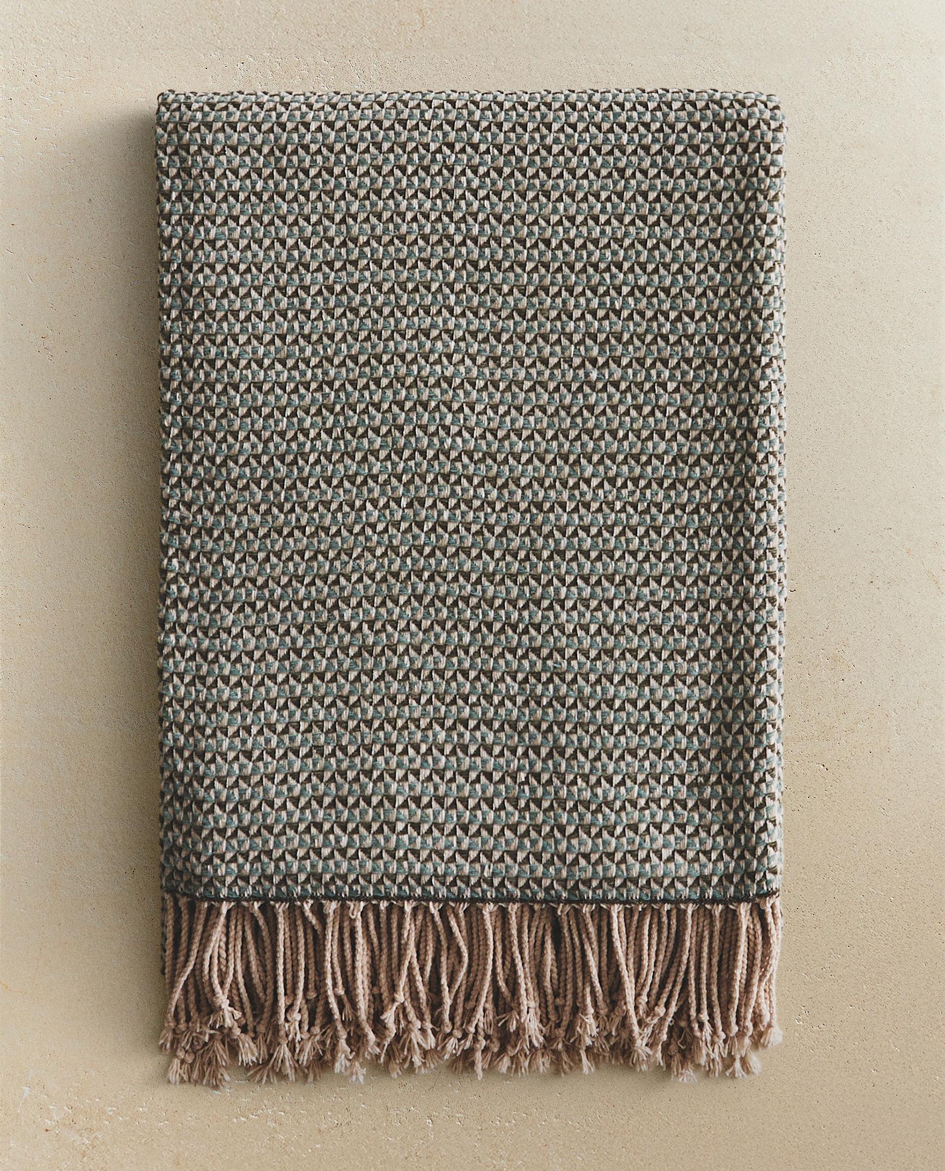 ジオメトリック シェニール ブランケット | Zara Home 日本/Japan