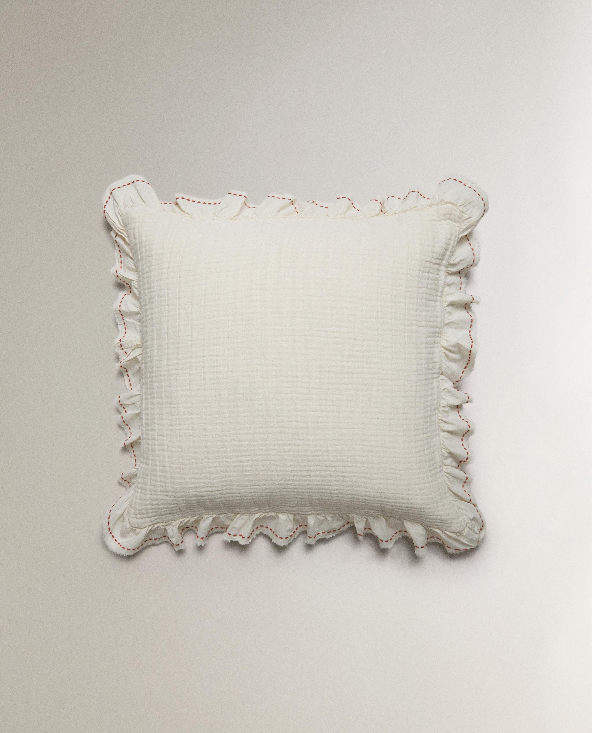 KIDS' TEXTURED CUSHION COVER WITH RUFFLE TRIM product thumbnail 3