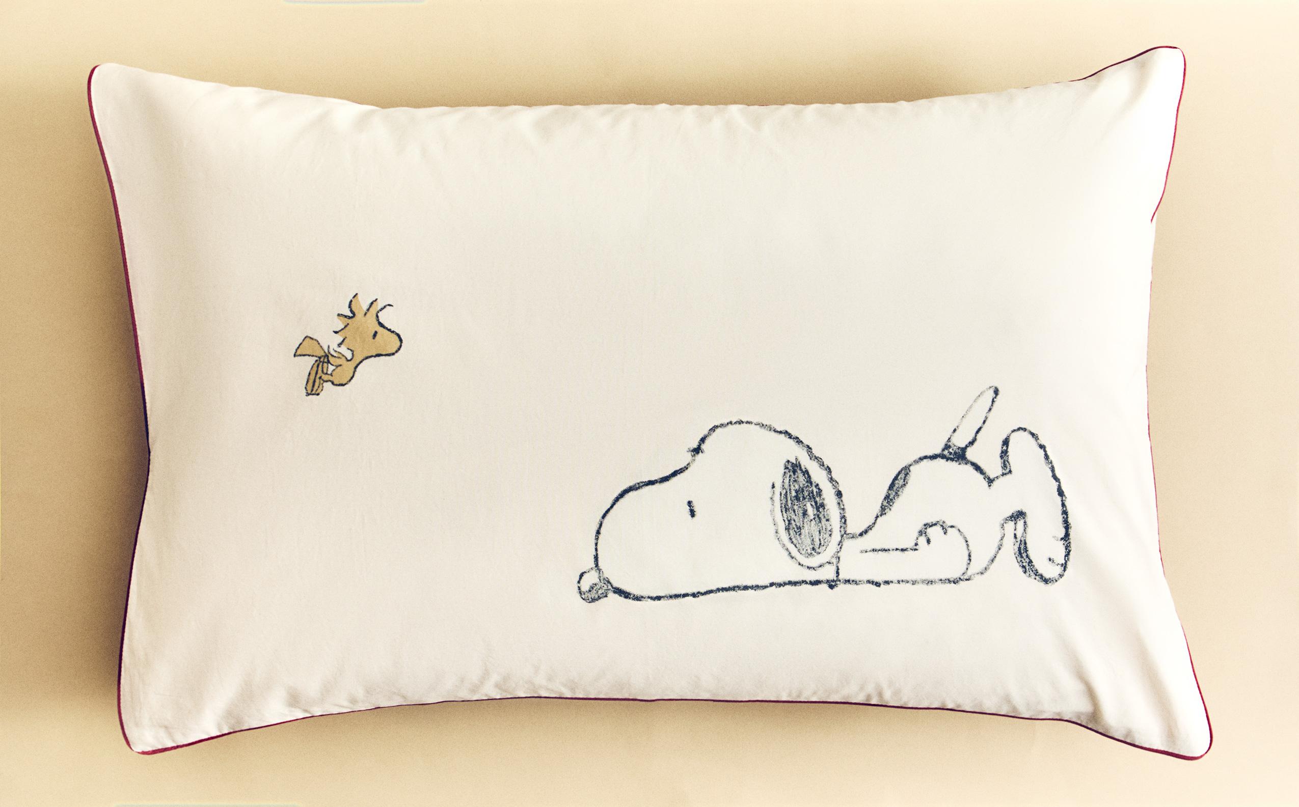FEDERA DA GUANCIALE PER BAMBINI CON PEANUTS ™ Zara Home Italia