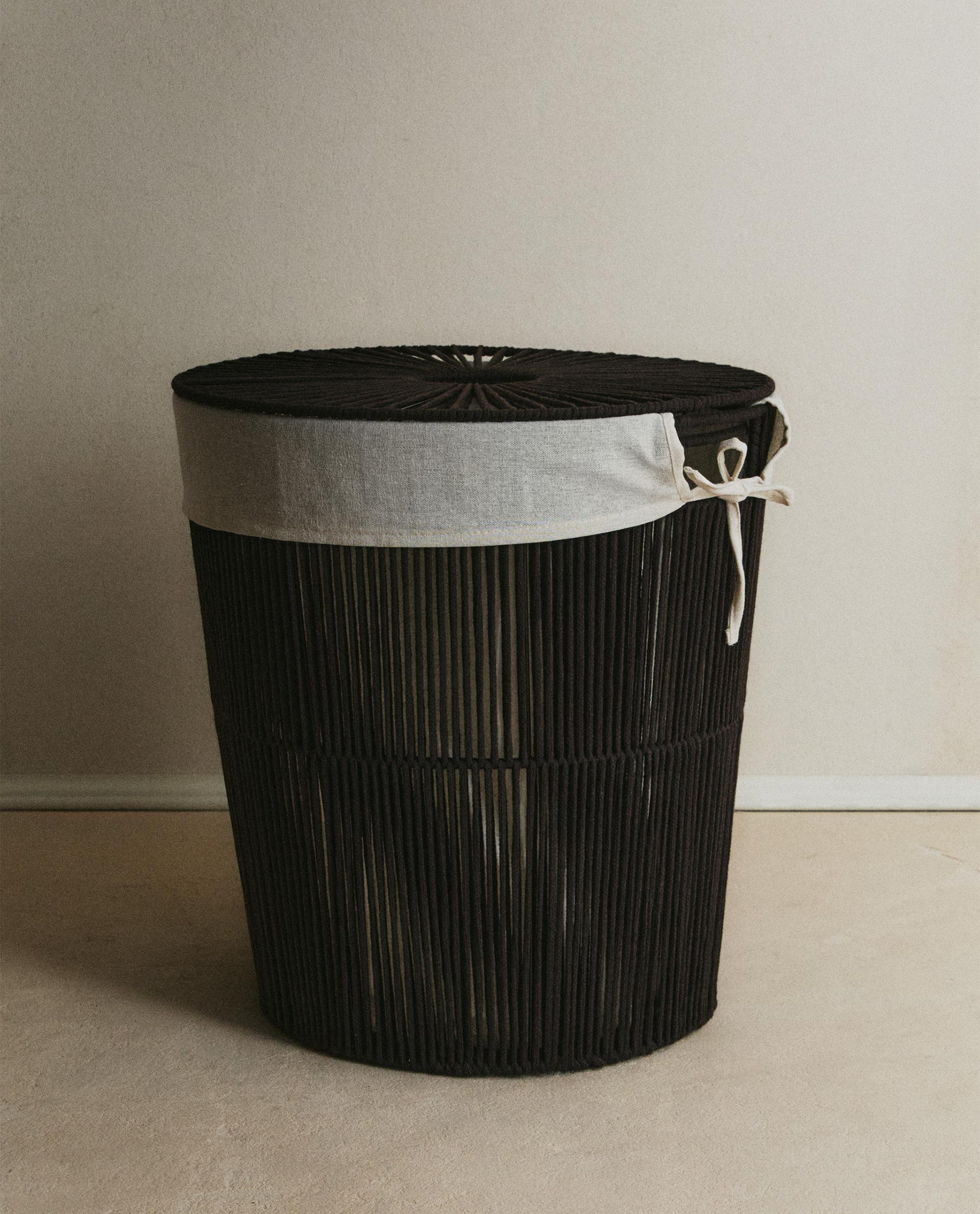 FABRIC-LINED LAUNDRY BASKET FABRIC-LINED LAUNDRY BASKET