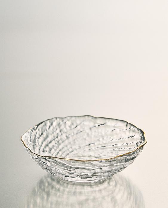 골든 림 유리 볼