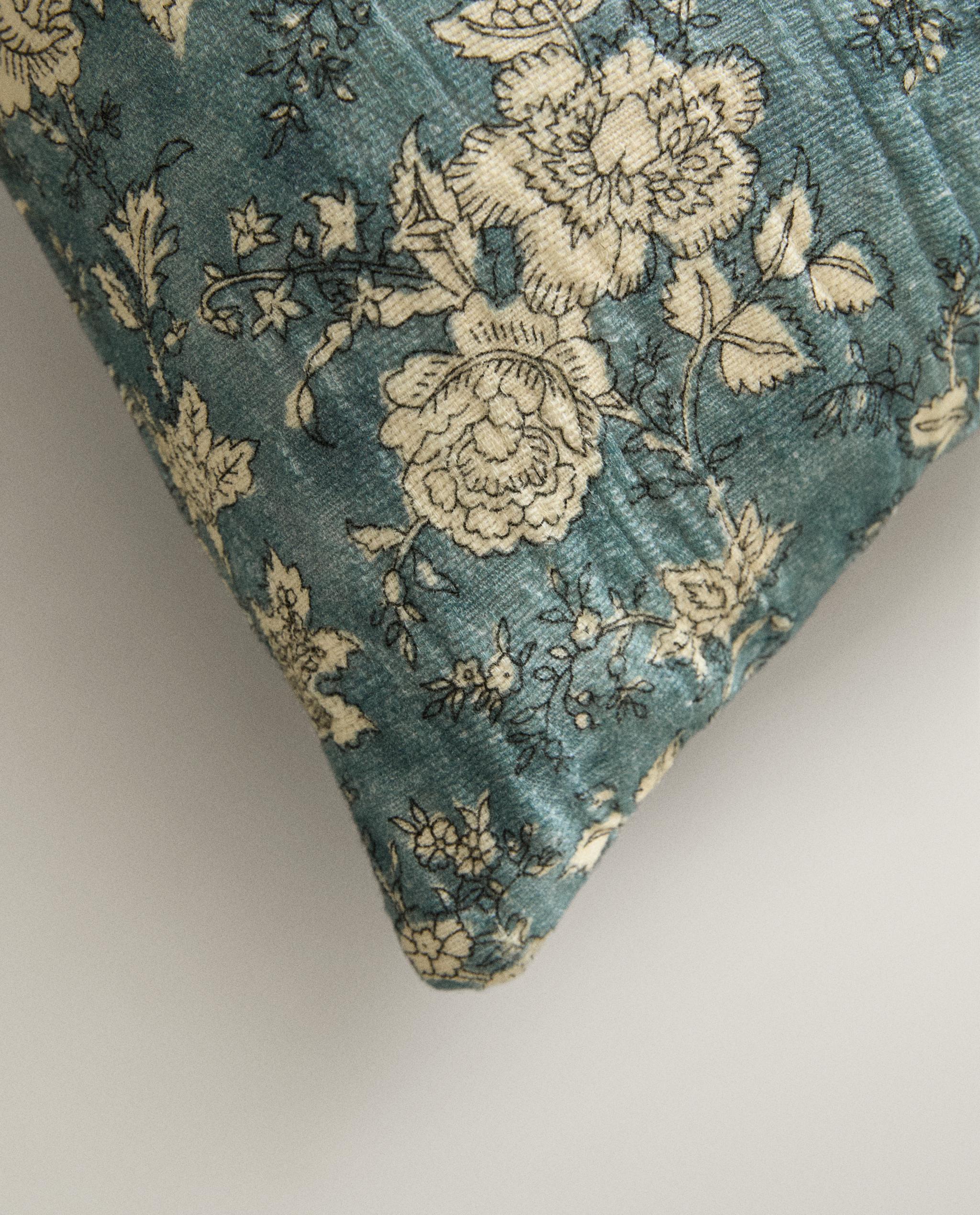 FLORAL PRINT CUSHION COVER product thumbnail 5