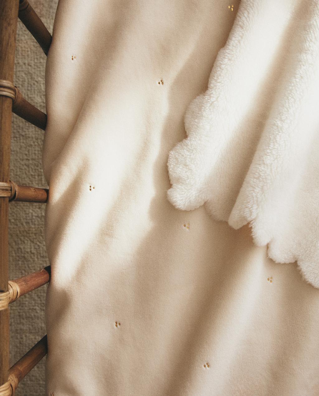 MANTA POLAR BEBÊ BORDADO BRILHANTE MANTA POLAR BEBÊ BORDADO BRILHANTE