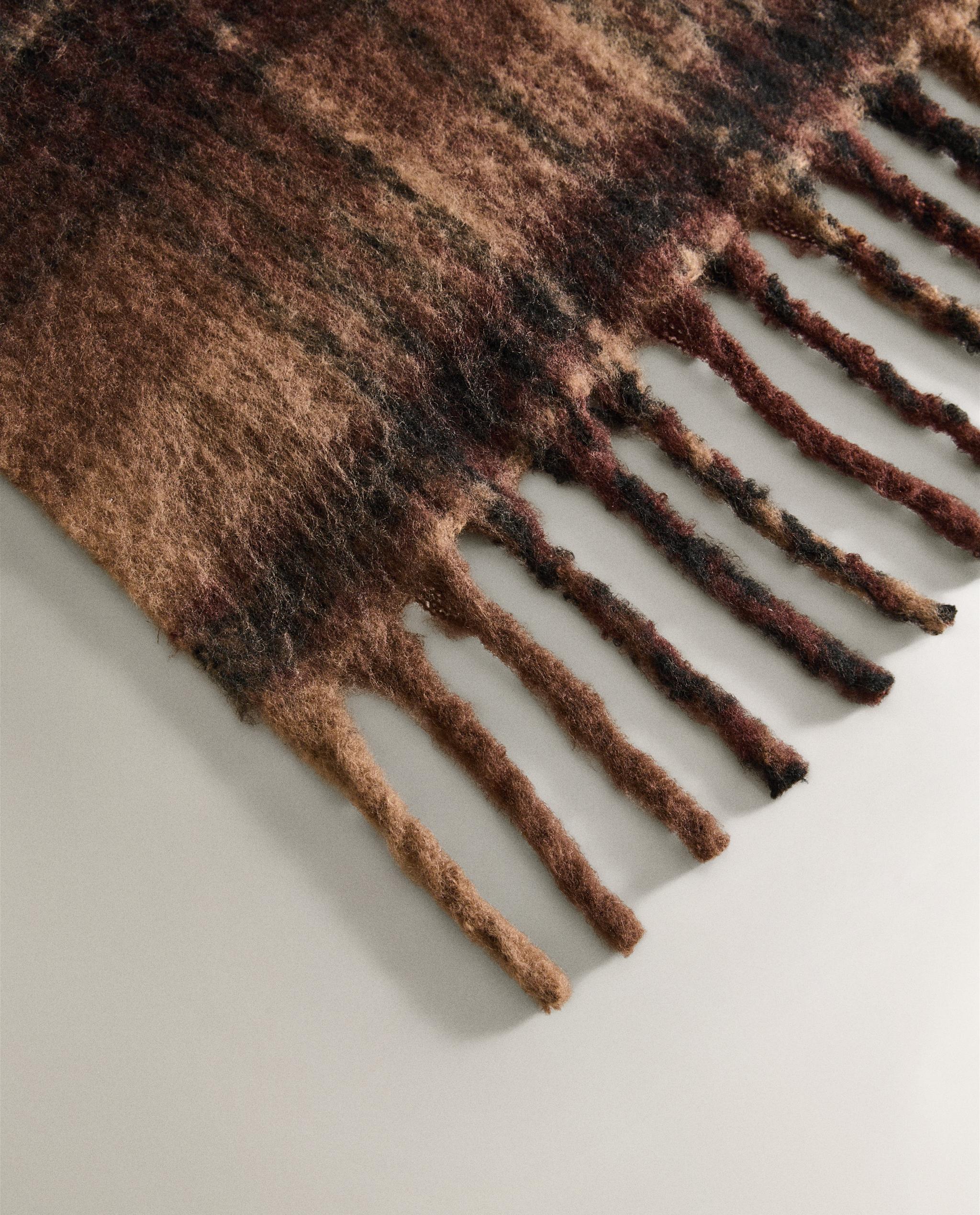 BRUSHED THROW product thumbnail 6