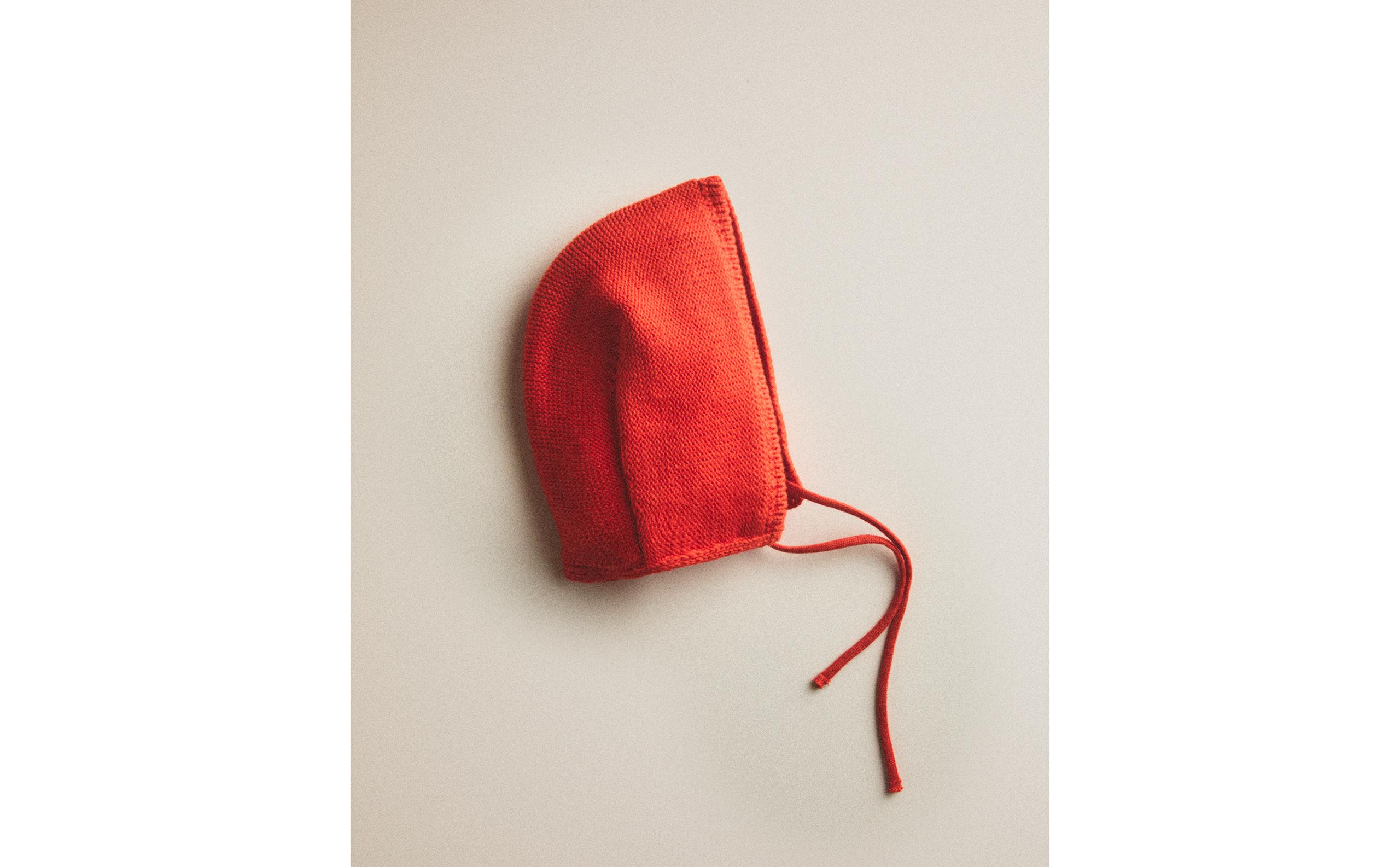 KNIT BABY BONNET product thumbnail 2