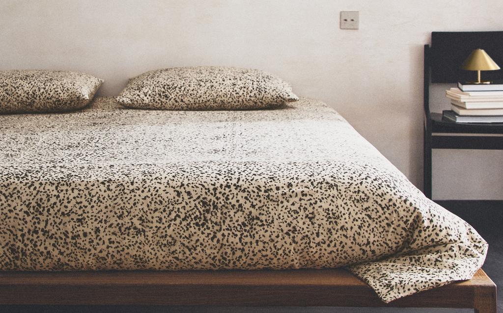 CAPA DE EDREDOM COM ESTAMPADO ANIMAL PRINT