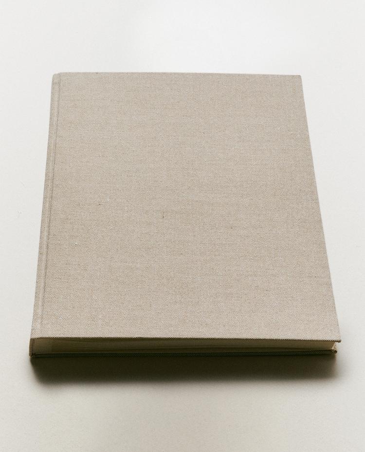 ALBUM FOTO COPERTĂ TARE IN