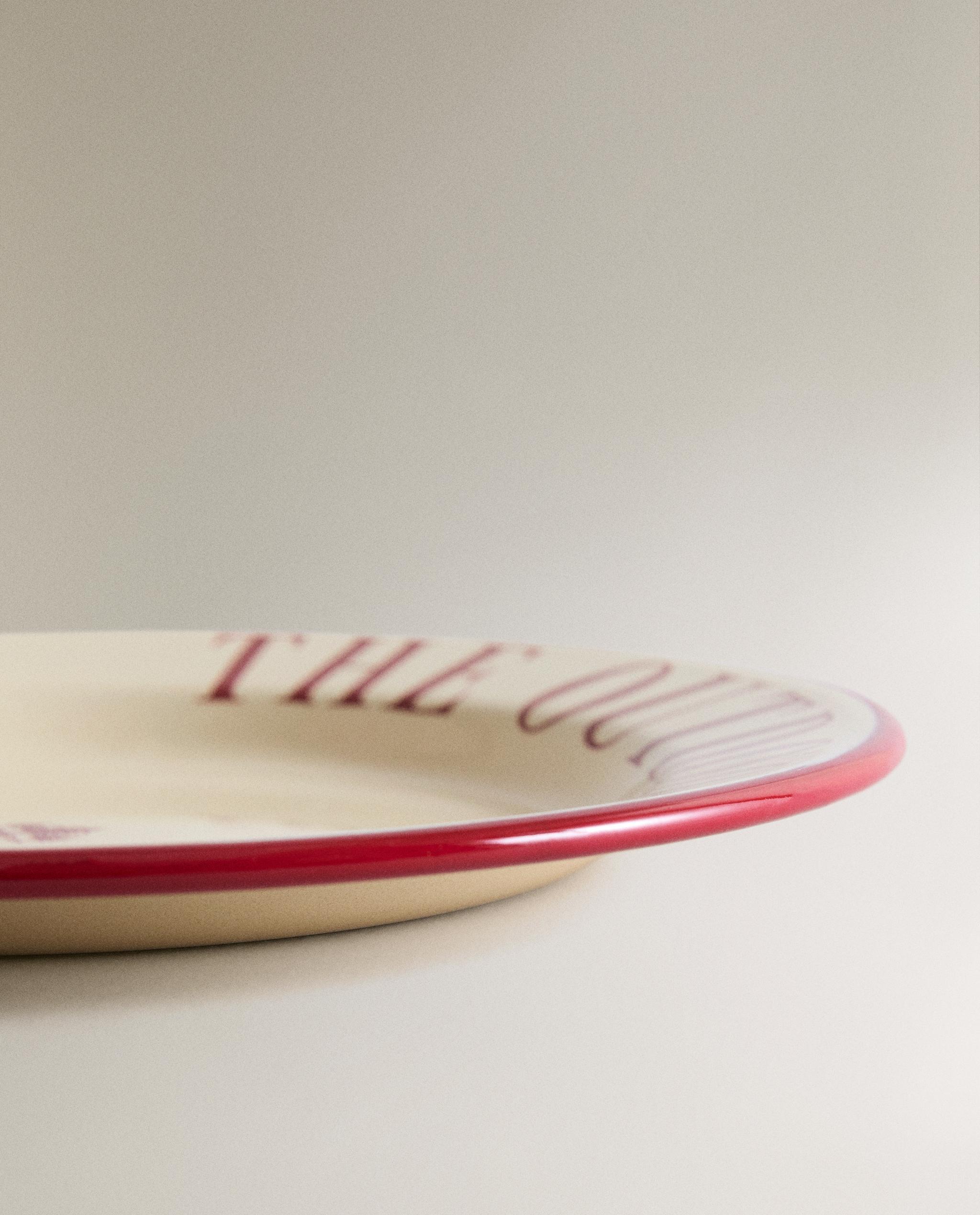 DINNER SET, TABLE AND FOLDABLE CHAIRS product thumbnail 18