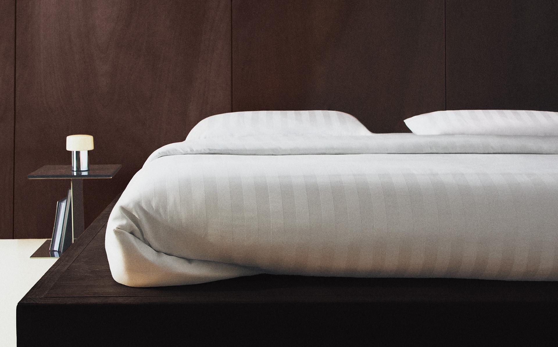 PAMUK SATEN ÇİZGİLİ NEVRESİM (500 İPLİKLİ) PAMUK SATEN ÇİZGİLİ NEVRESİM (500 İPLİKLİ)