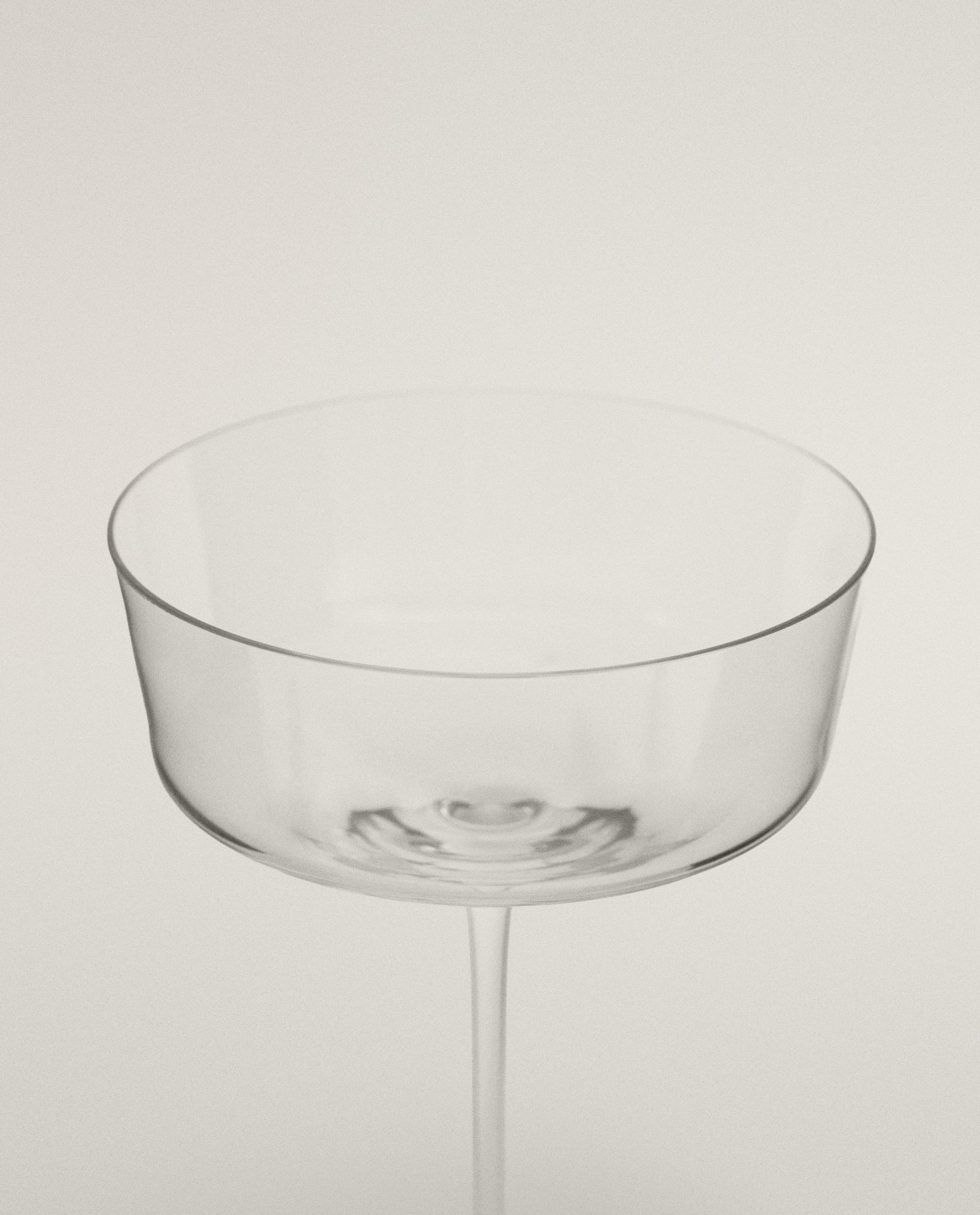 LOW CRYSTALLINE GLASS product thumbnail 3