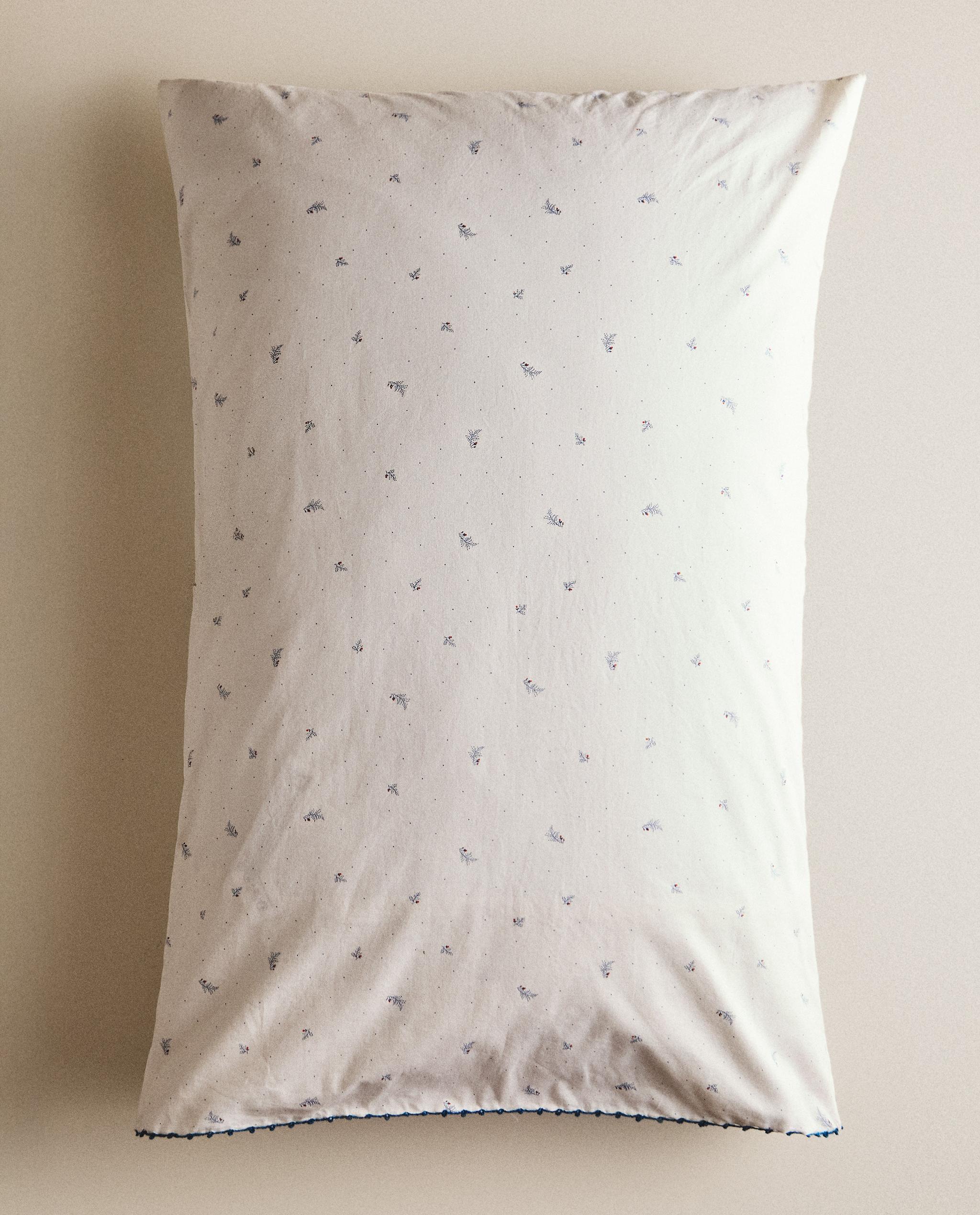 CHILDREN’S COTTON PILLOWCASE WITH LEAVES AND POLKA DOTS product thumbnail 7