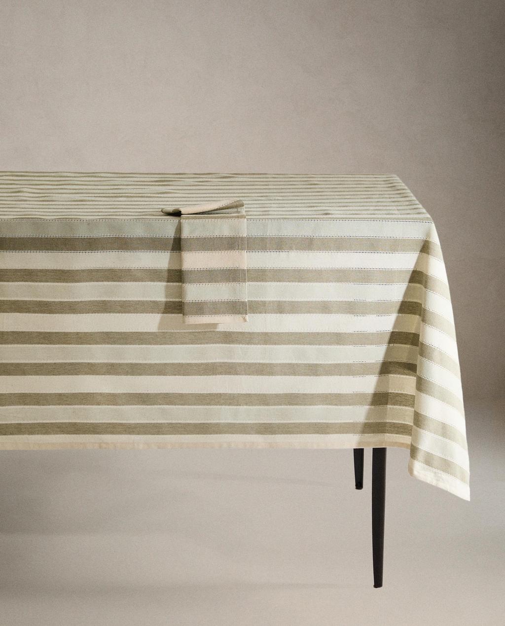 TOALHA MESA FAIXAS E ENTREMEIOS TOALHA MESA FAIXAS E ENTREMEIOS