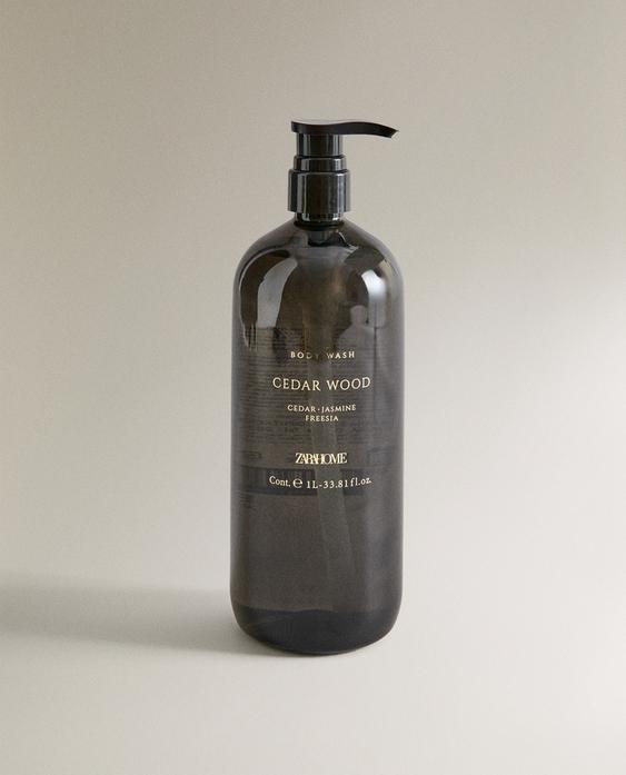 „CEDAR WOOD“ SKYSTAS KŪNO MUILAS (1L) „CEDAR WOOD“ SKYSTAS KŪNO MUILAS (1L)