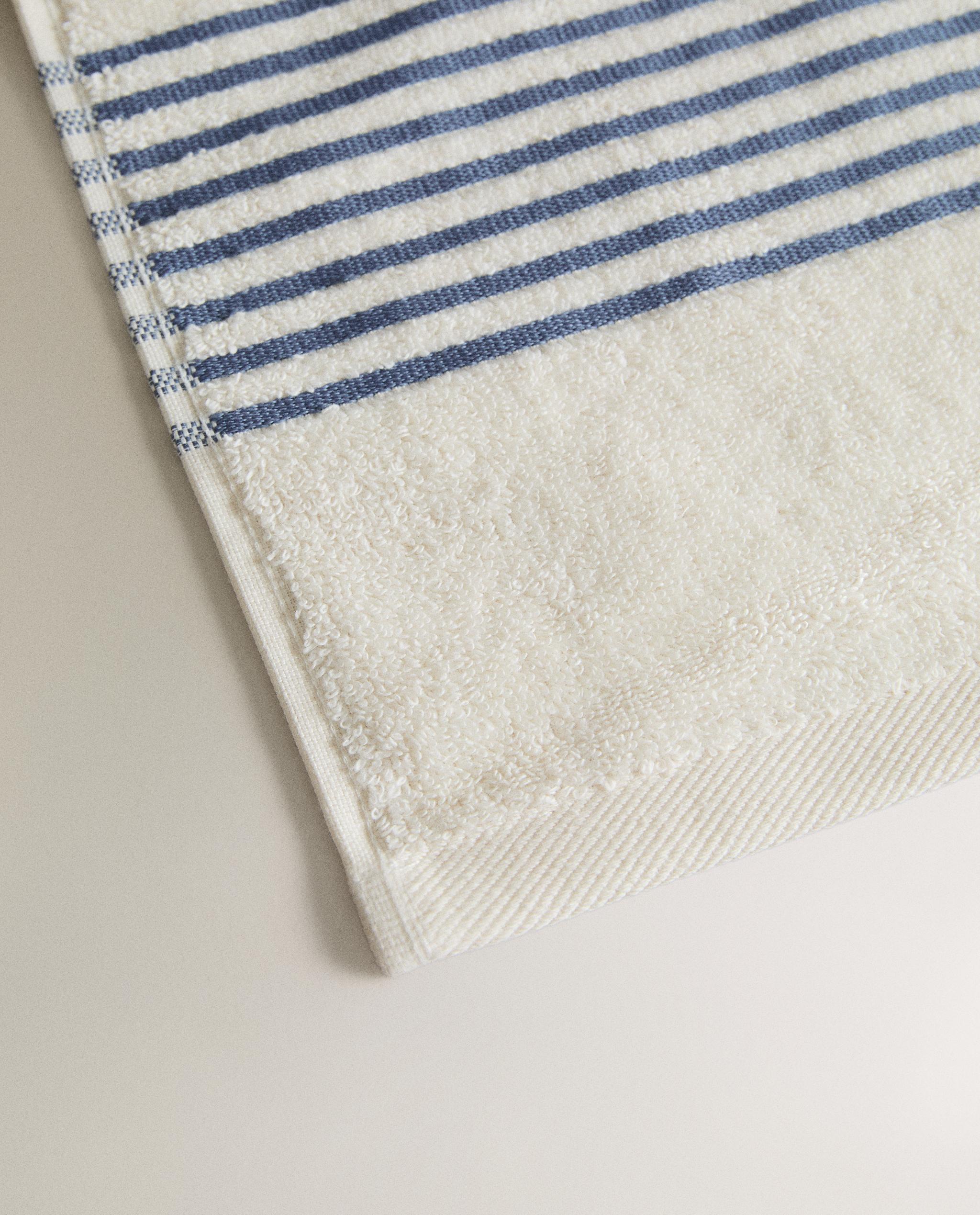 COTTON BATH TOWEL WITH STRIPED BORDER product thumbnail 5