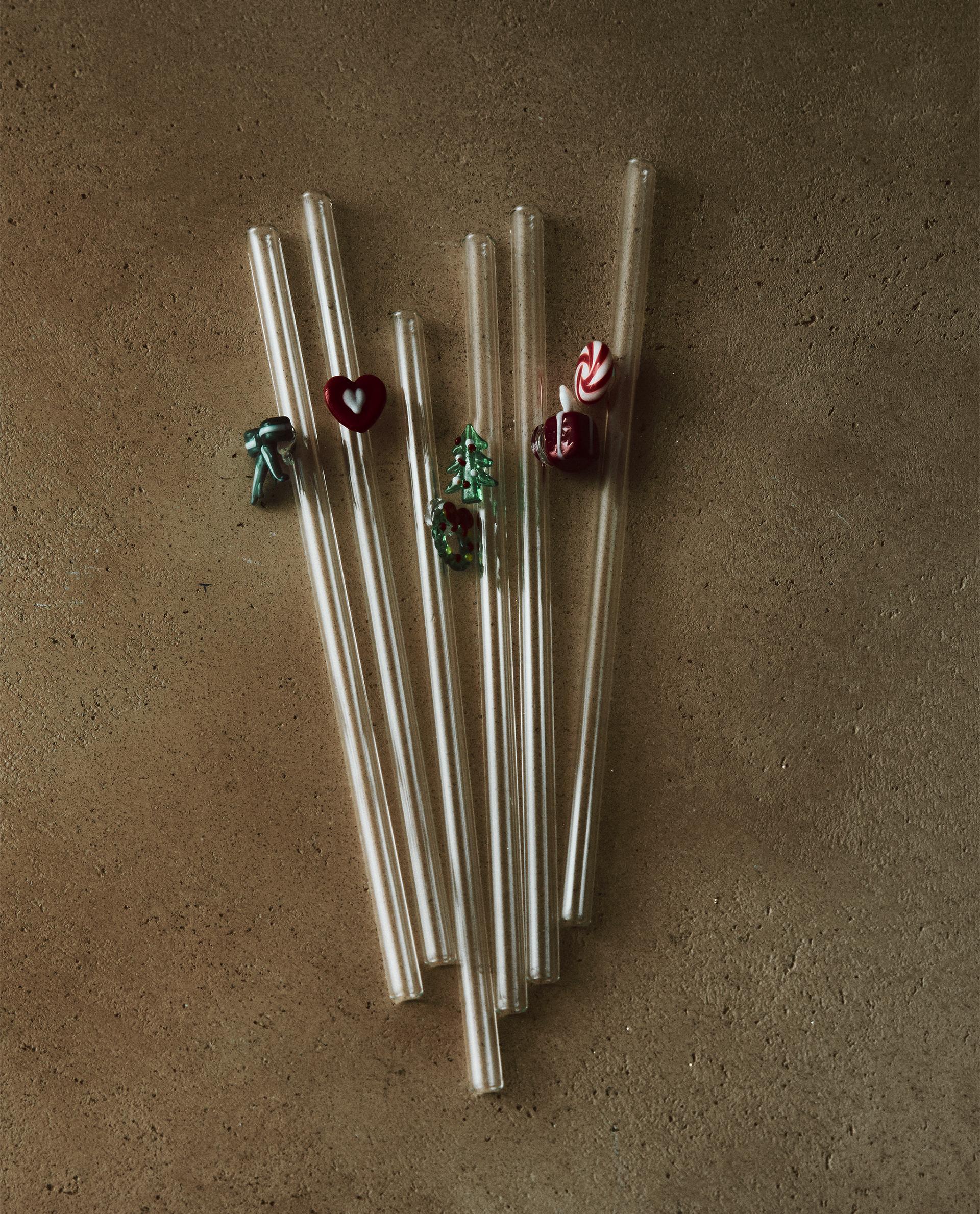 PACK OF CHRISTMAS FIGURE GLASS STRAWS (PACK OF 6)