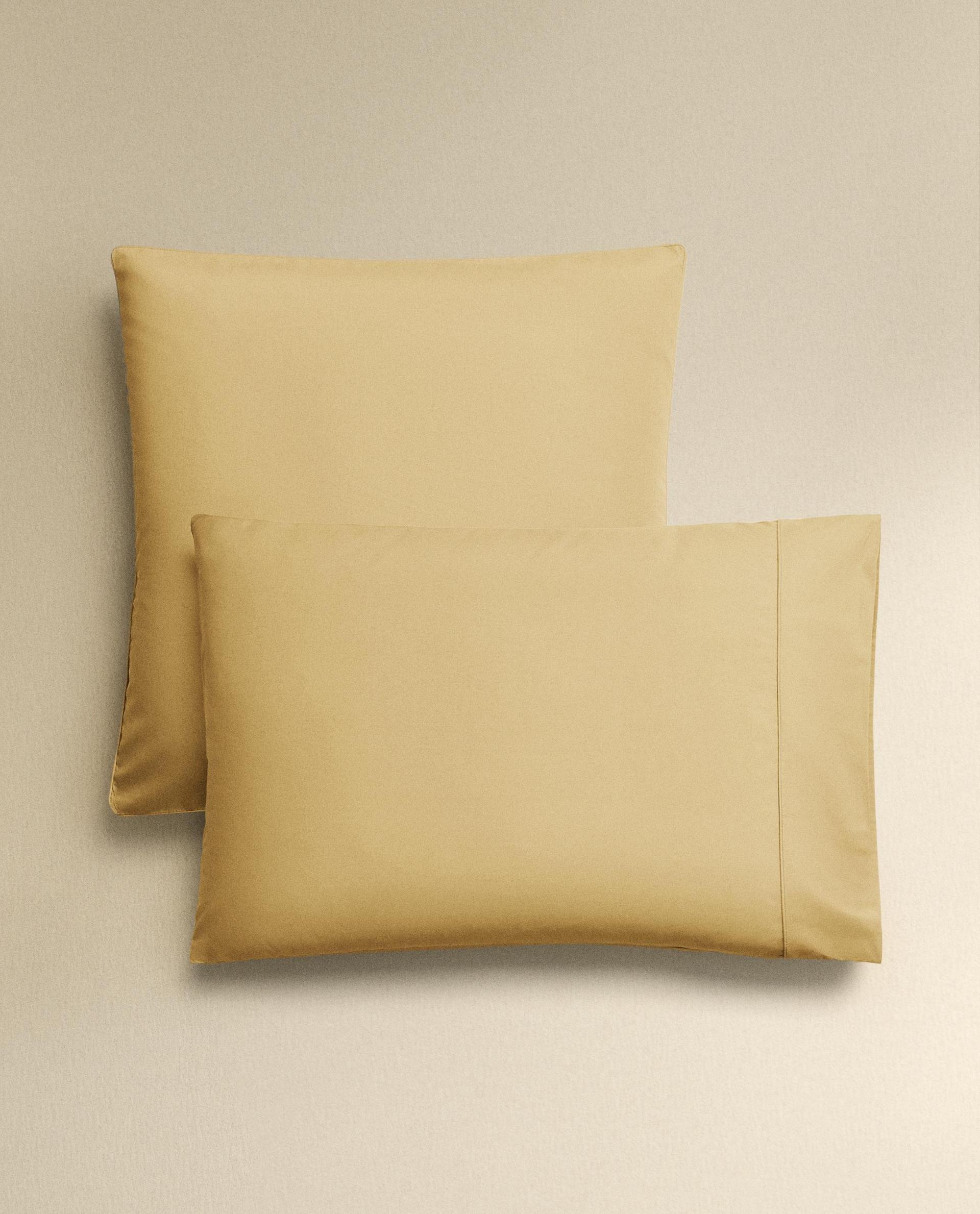 SATEEN PILLOWCASE WITH TRIM (300 THREAD COUNT) SATEEN PILLOWCASE WITH TRIM (300 THREAD COUNT)