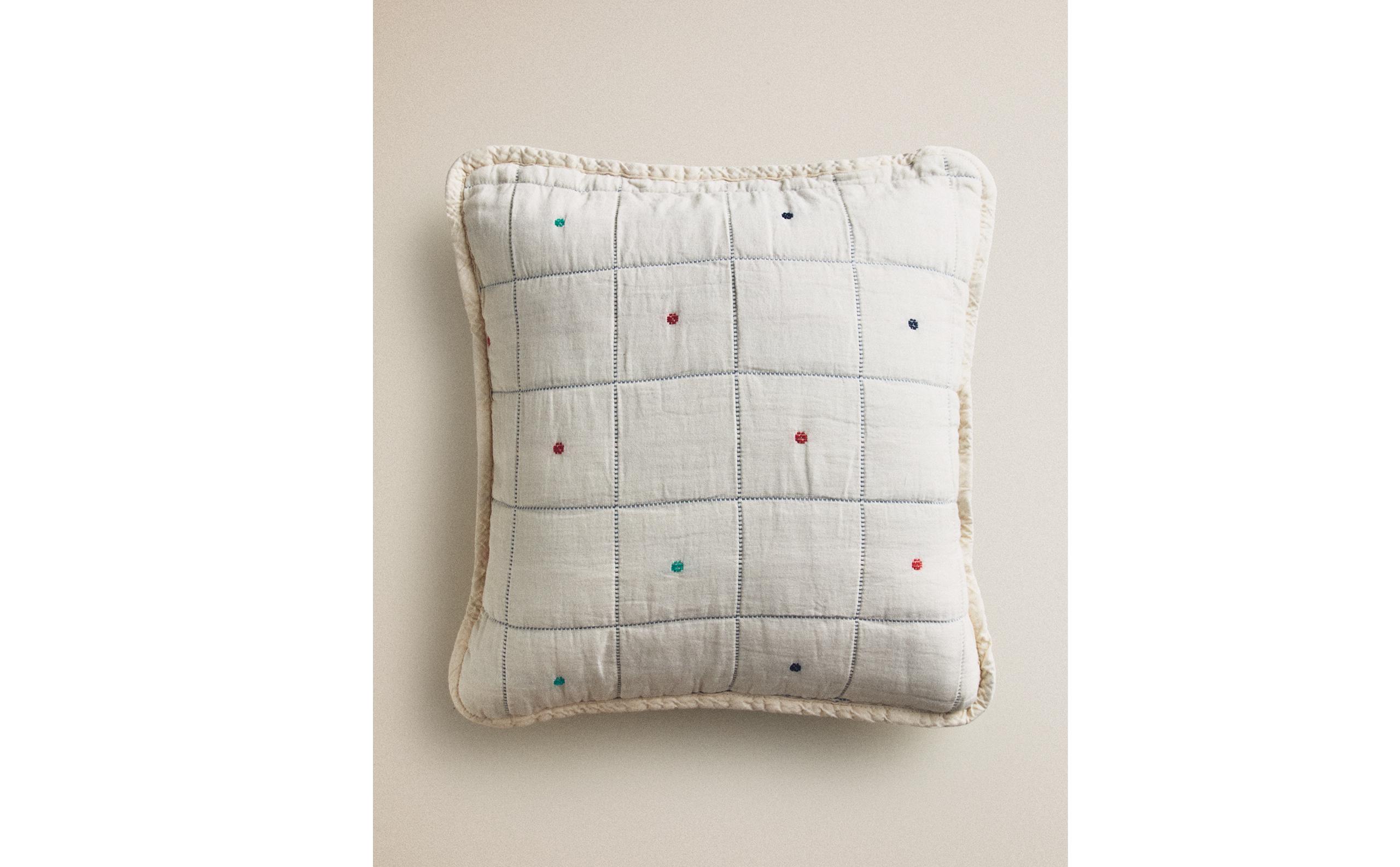 DOTTED AND CHECKED CUSHION COVER product thumbnail 2
