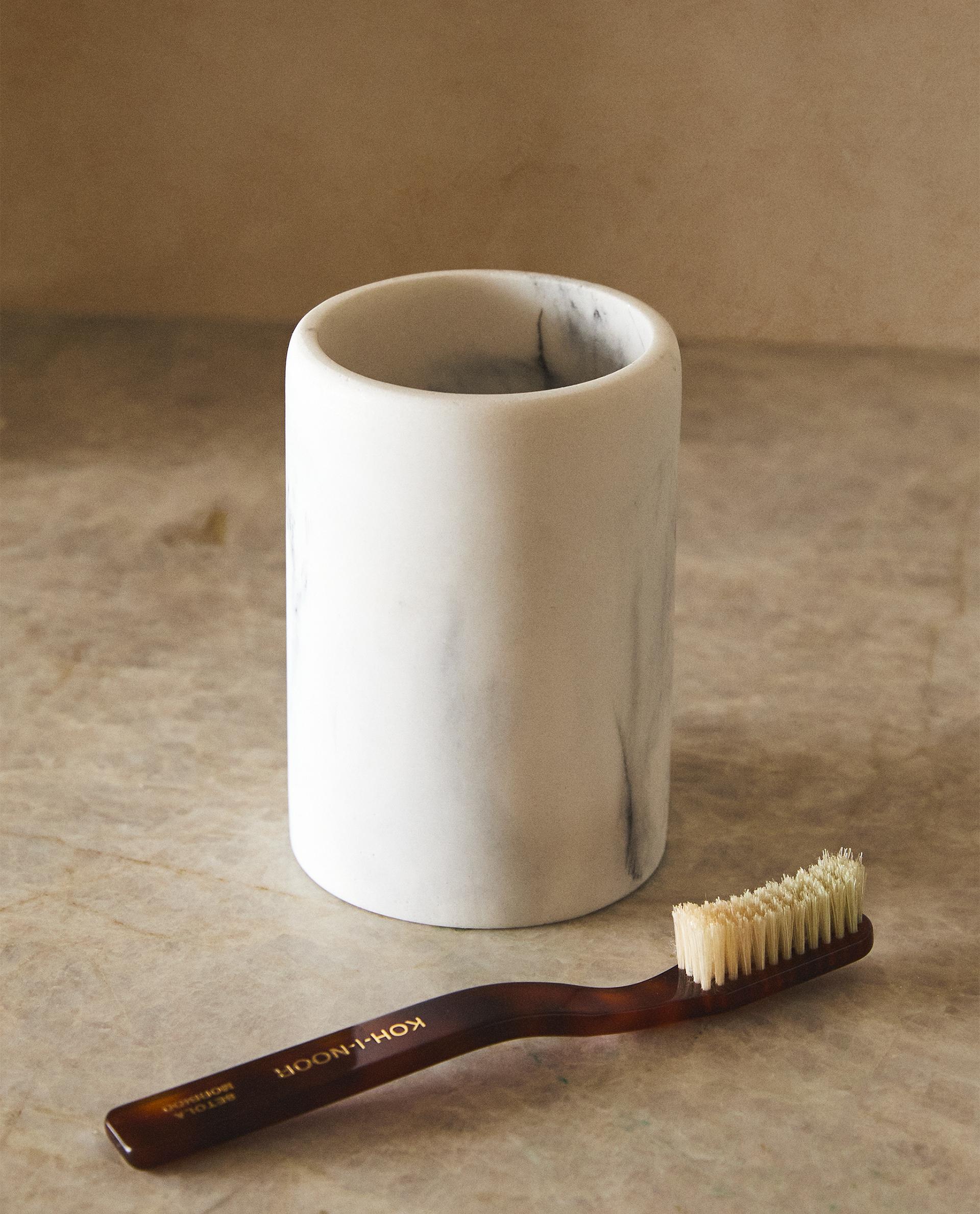 VASO EFECTO MARMOL NEW MARNI