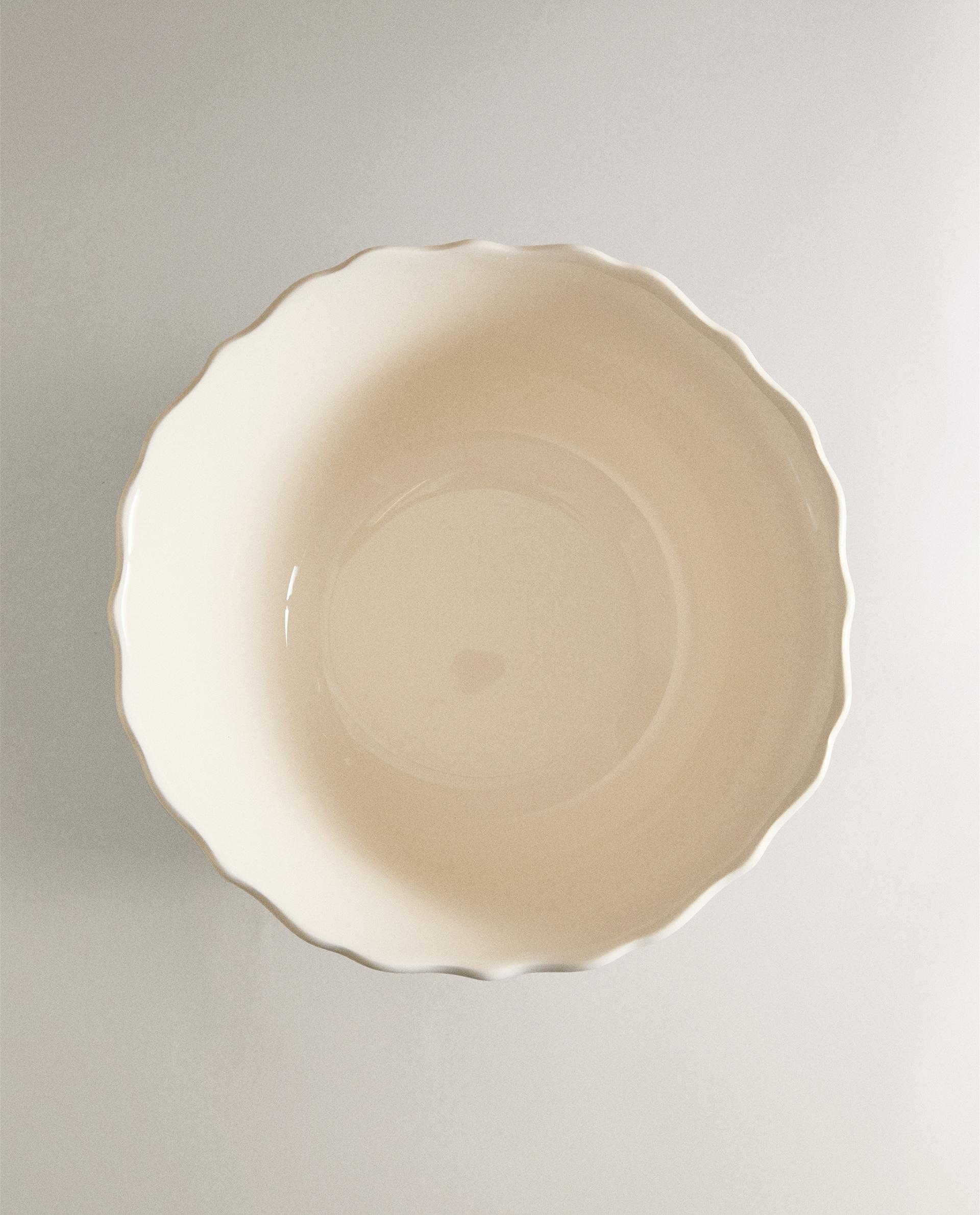 EARTHENWARE SALAD BOWL WITH RAISED-DESIGN EDGE product thumbnail 8