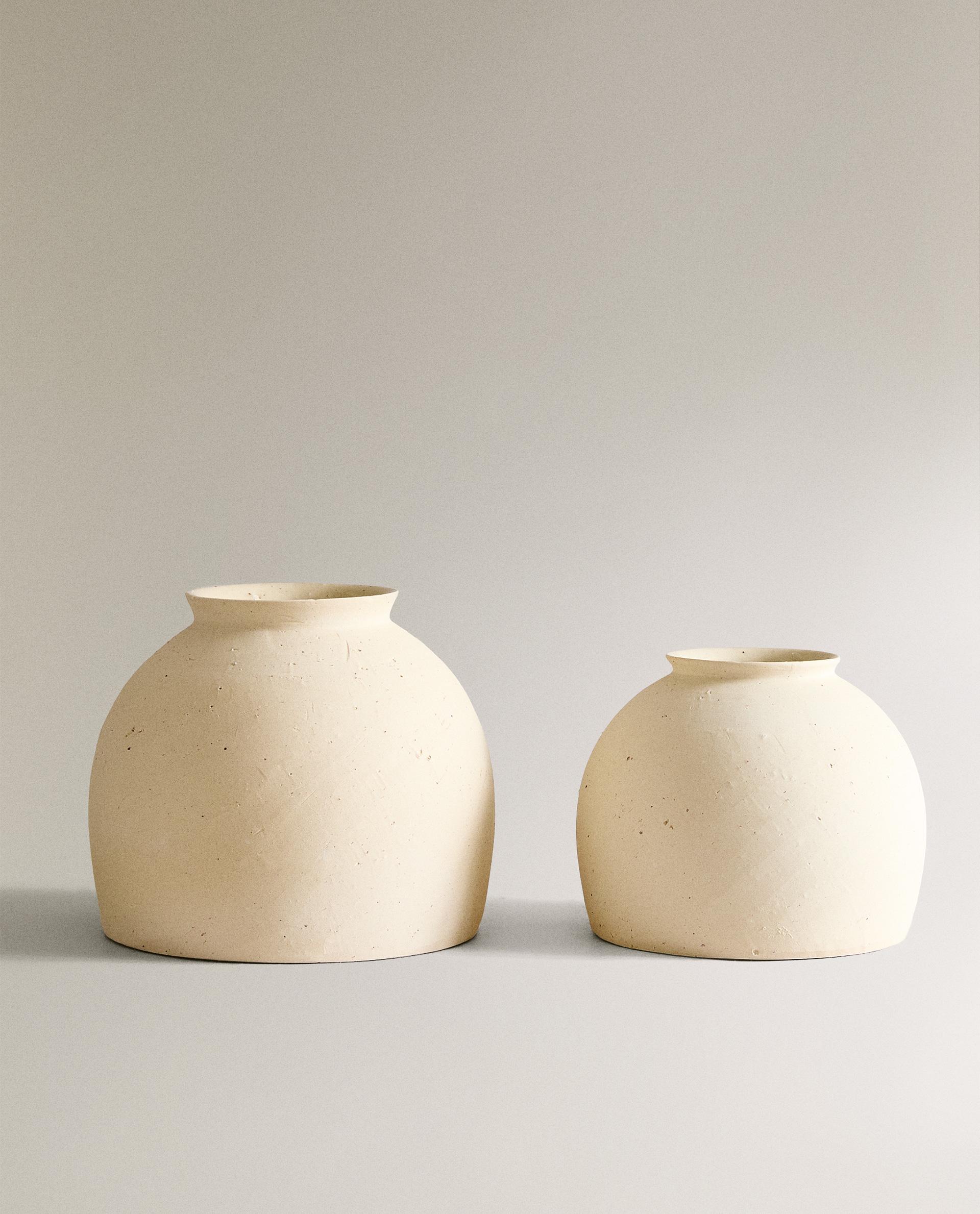 ZARA  花瓶 セラミックベース　ジャパンディ　ホワイト 丸みのあるセラミックベース | Zara Home 日本/Japan