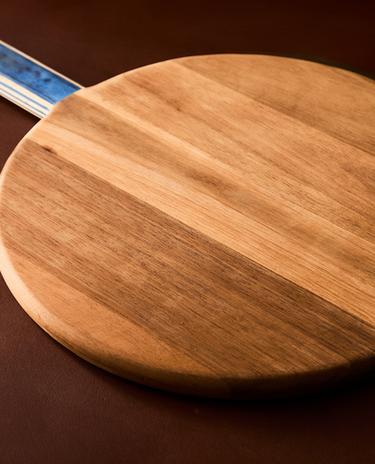 ACACIA WOOD KITCHEN CUTTING BOARD